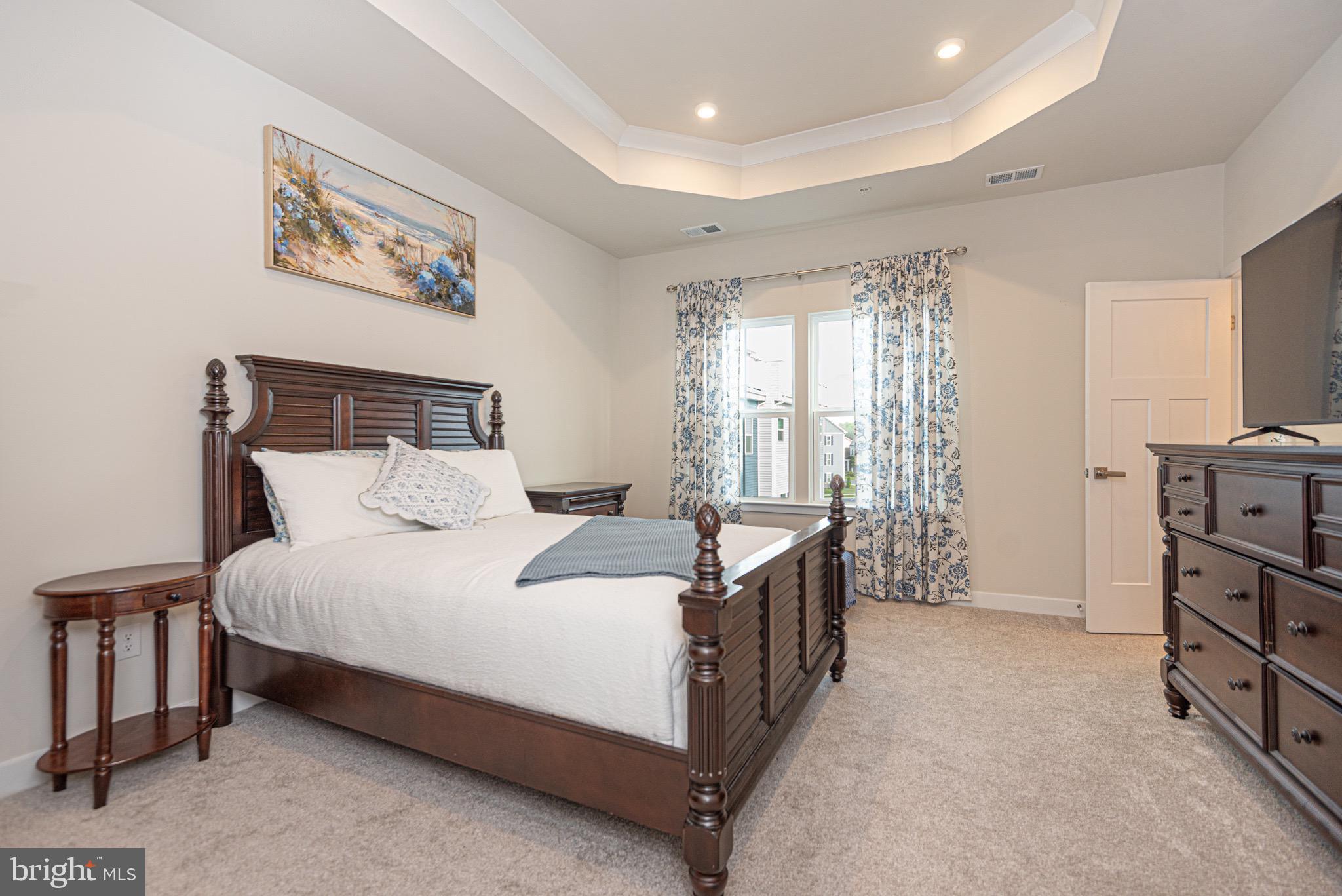 BAYSIDE - Residential