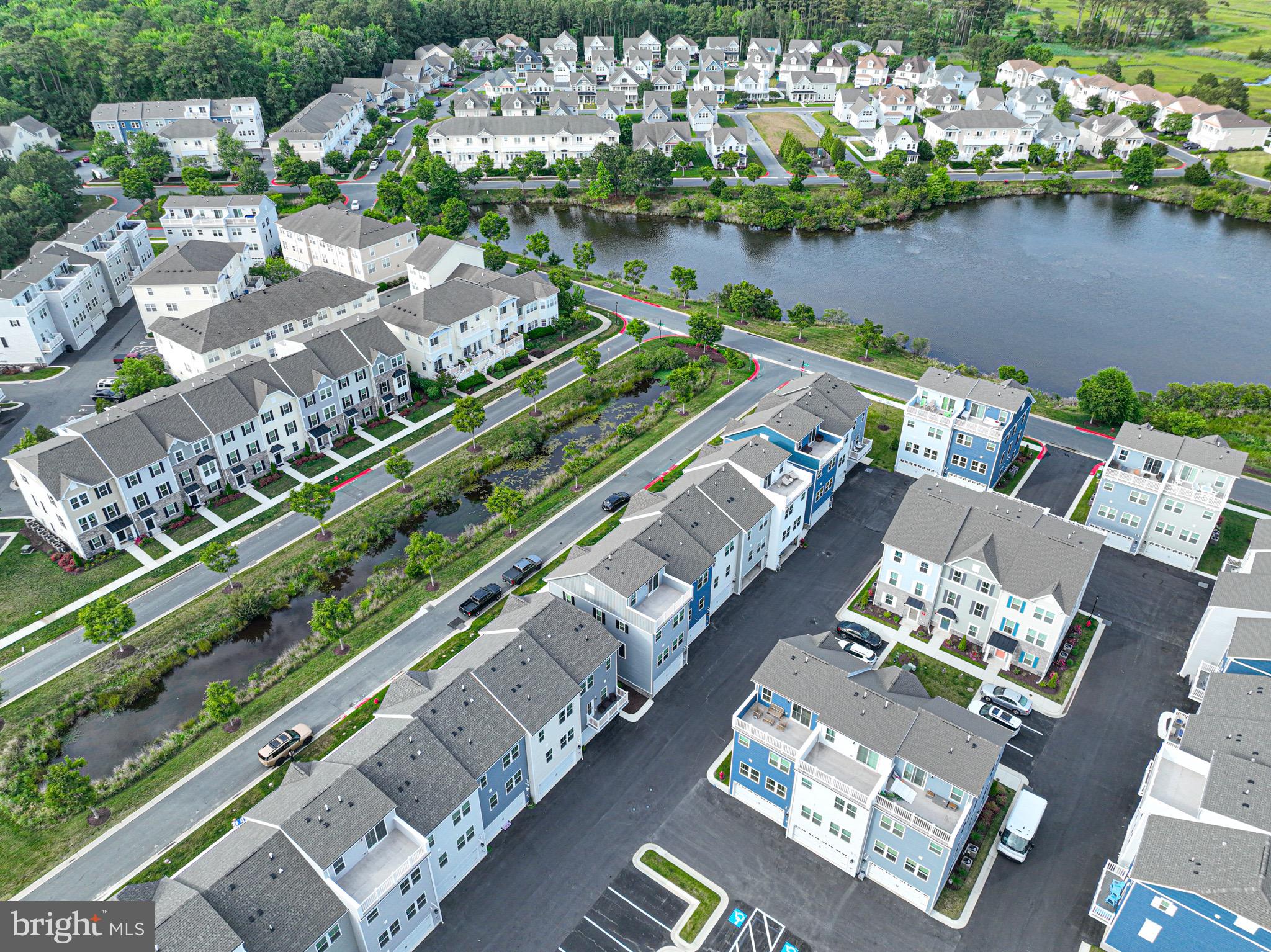BAYSIDE - Residential