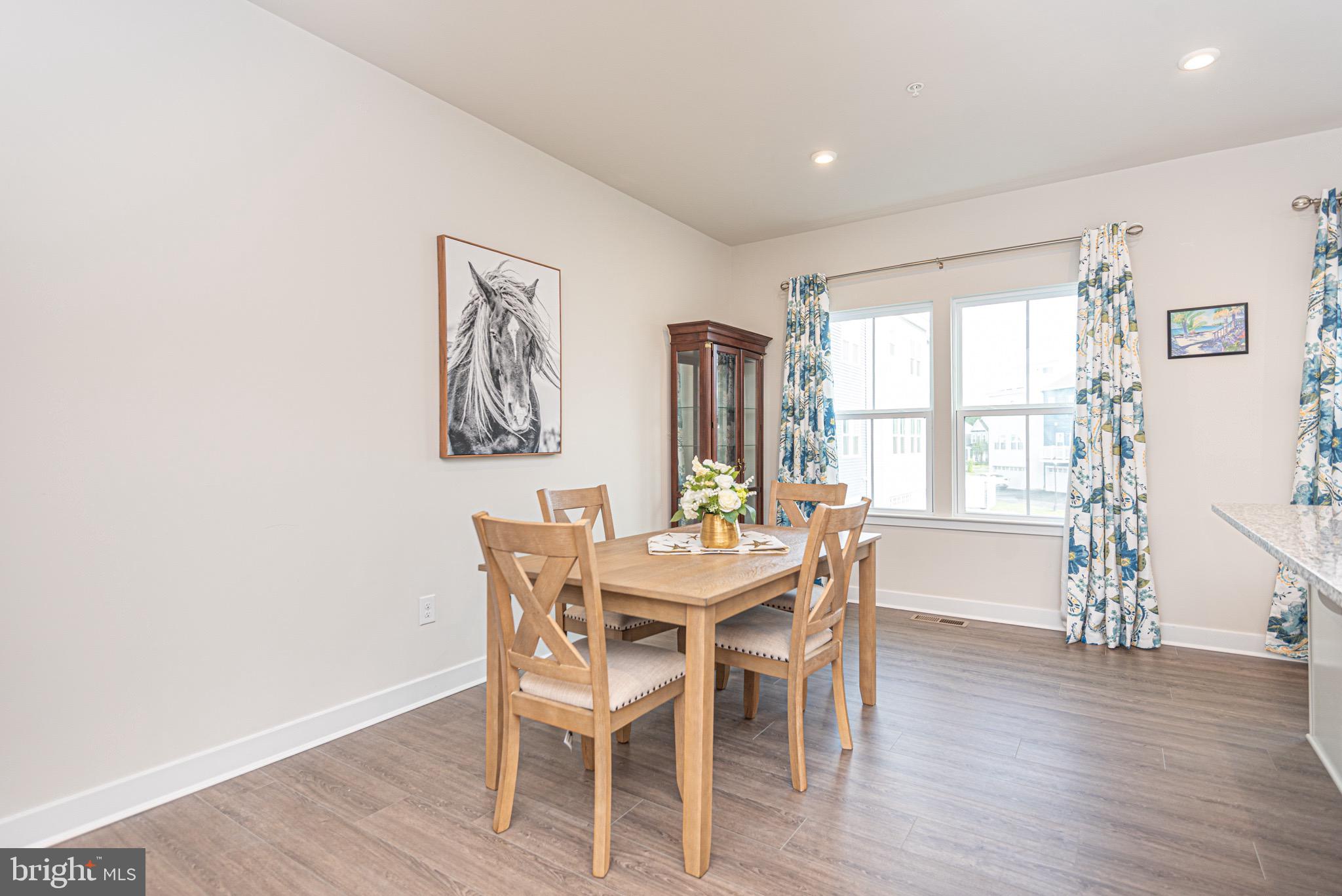 BAYSIDE - Residential