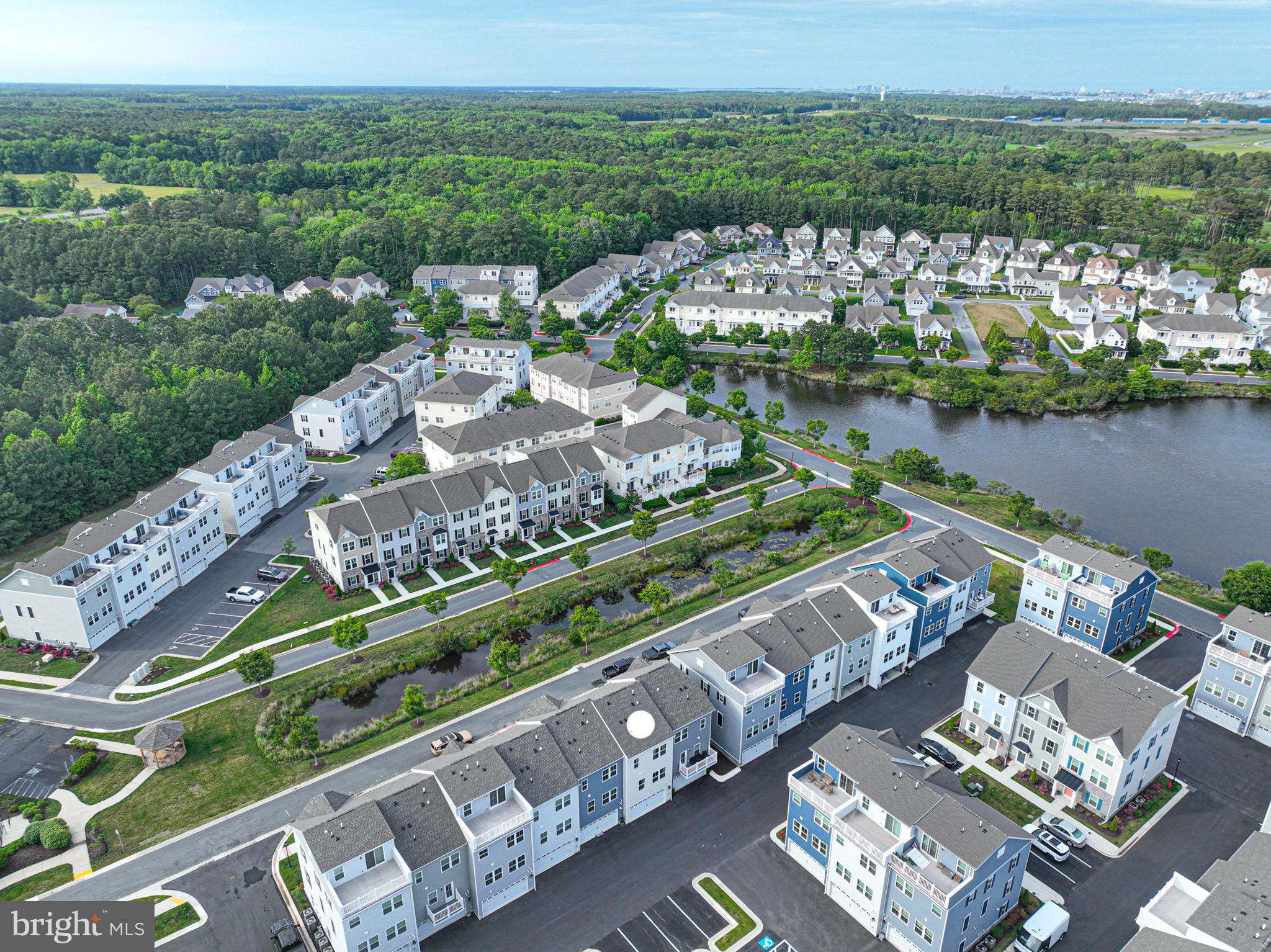 BAYSIDE - Residential