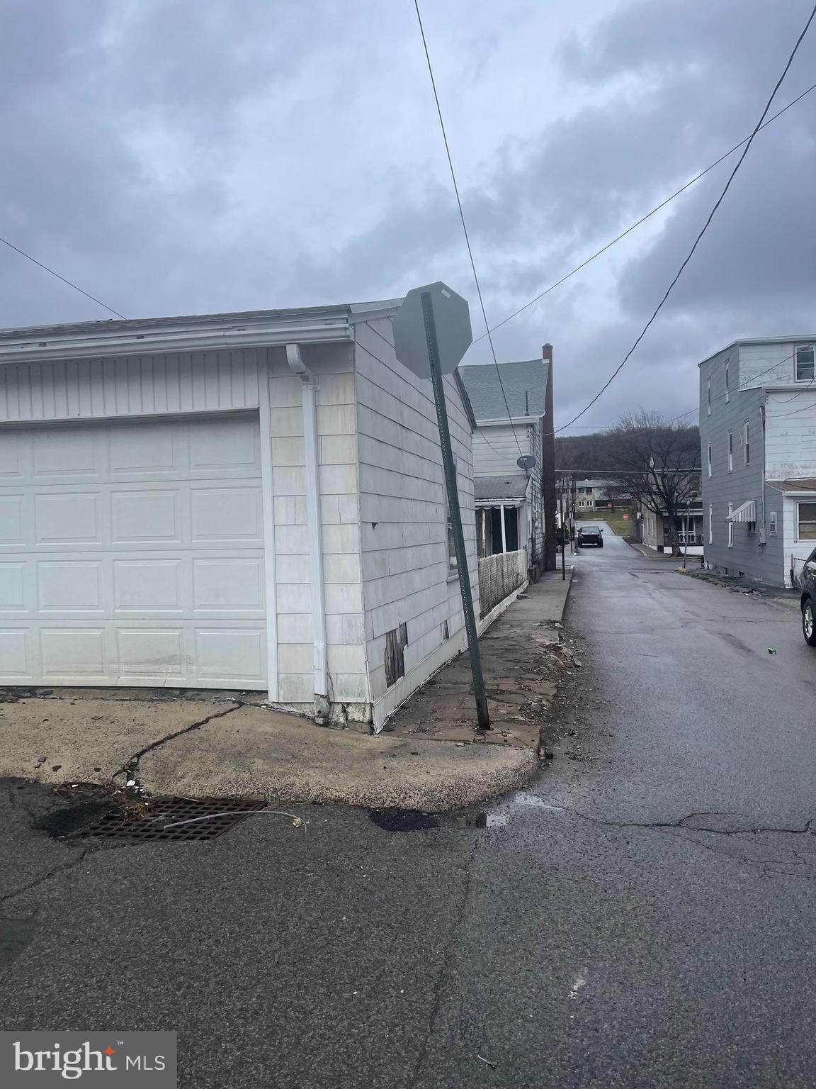 ASHLAND - Residential