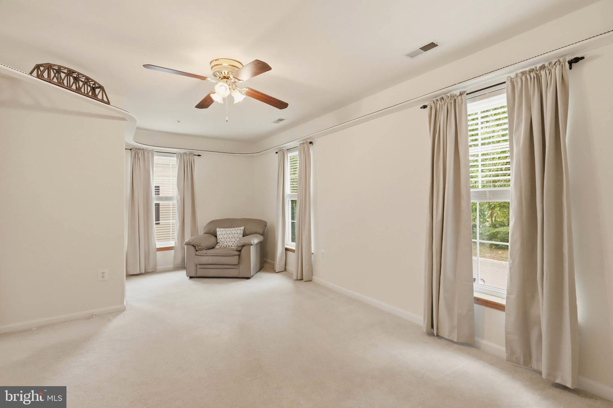 PINEY ORCHARD - Residential