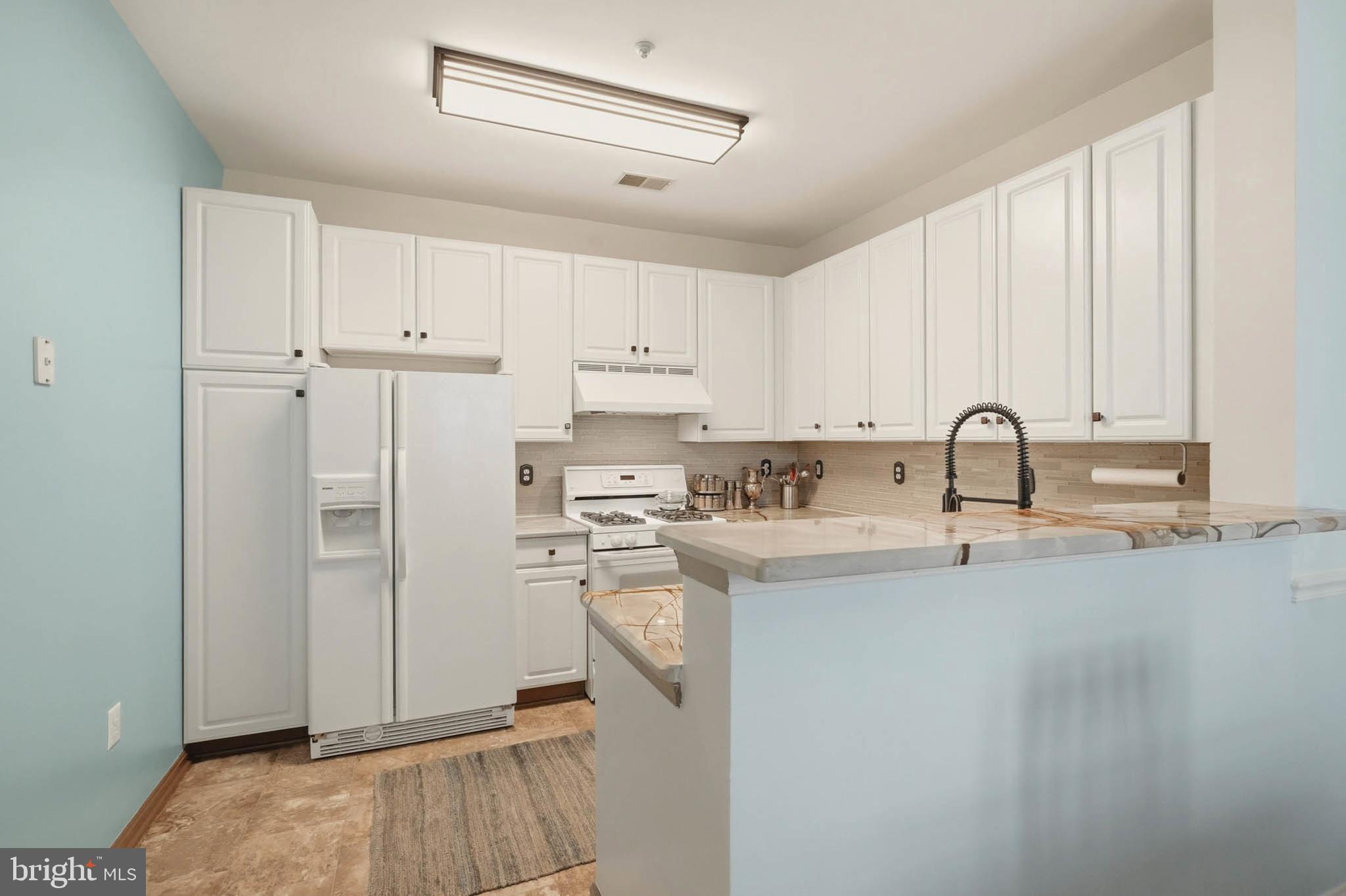 PINEY ORCHARD - Residential