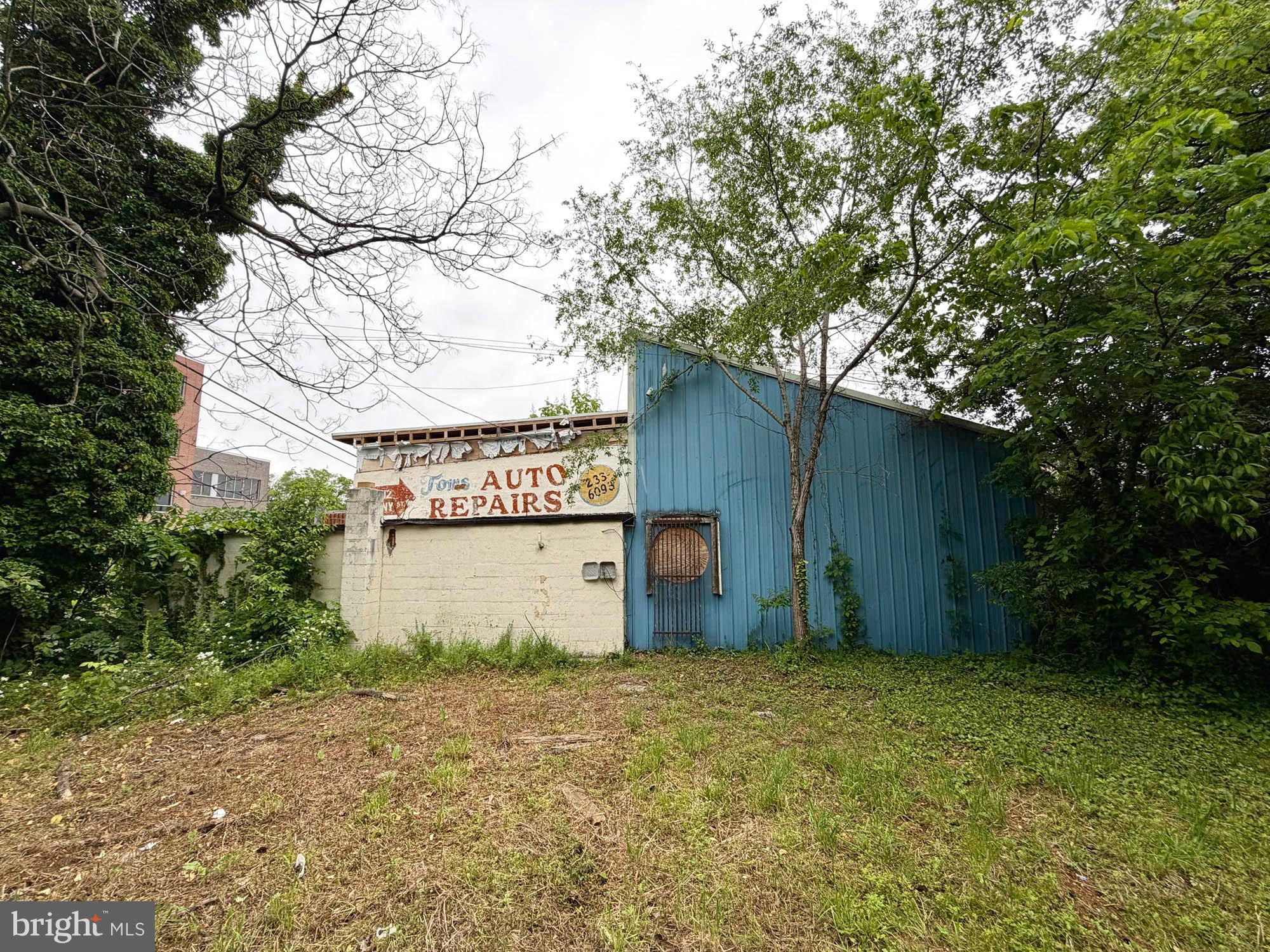 MILL HILL - Commercial Sale