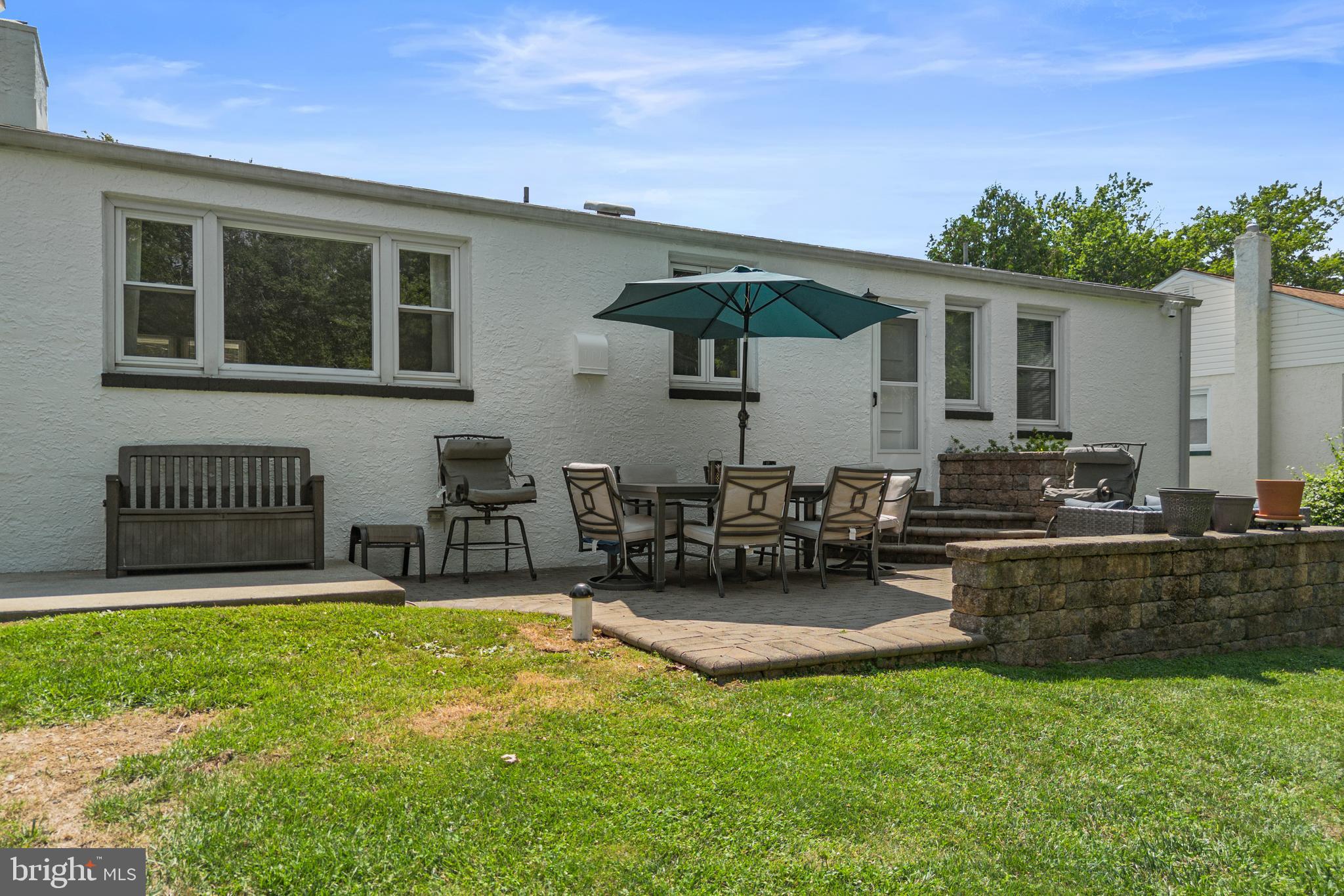 FEASTERVILLE - Residential