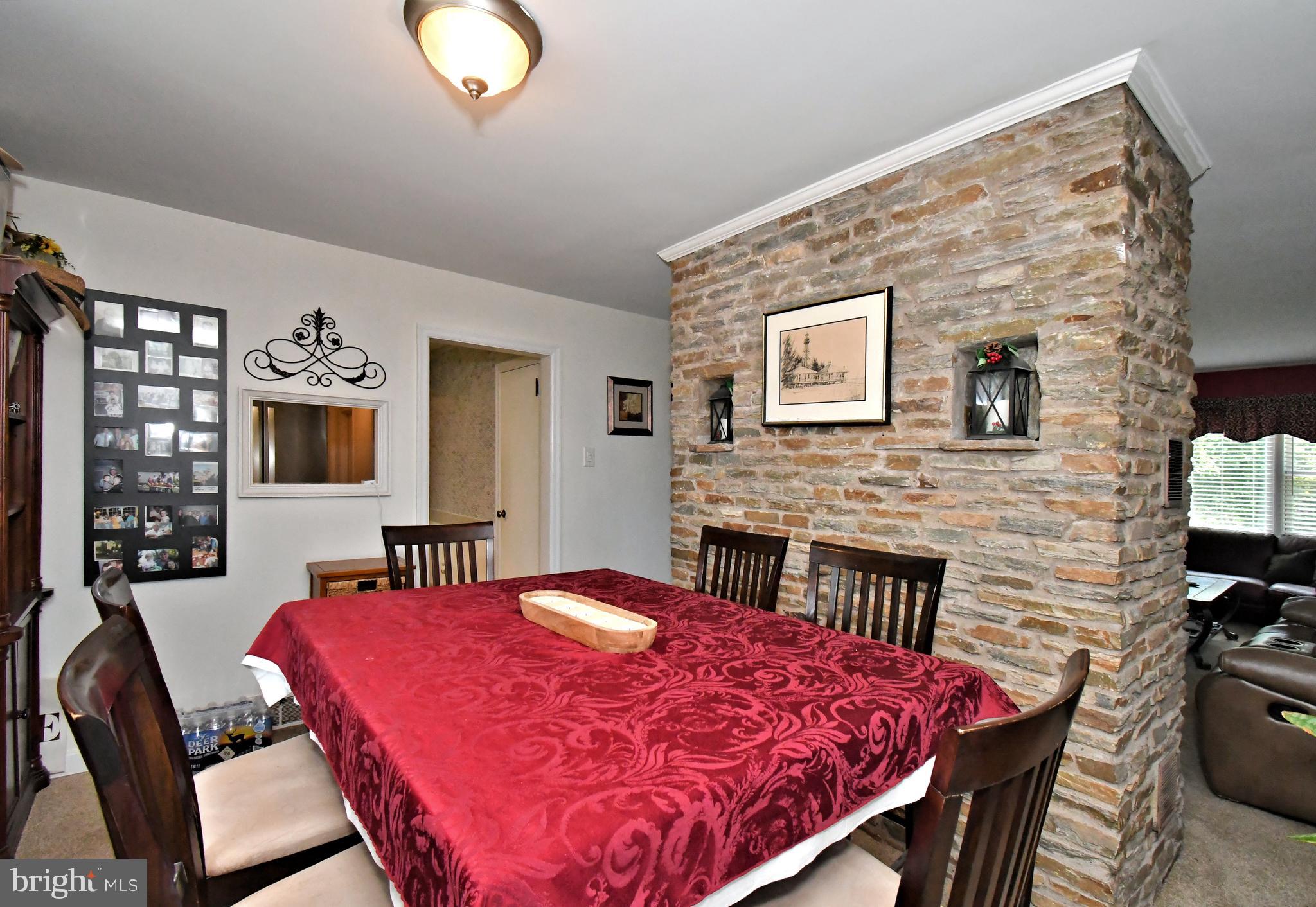 WELLESLEY HILLS - Residential