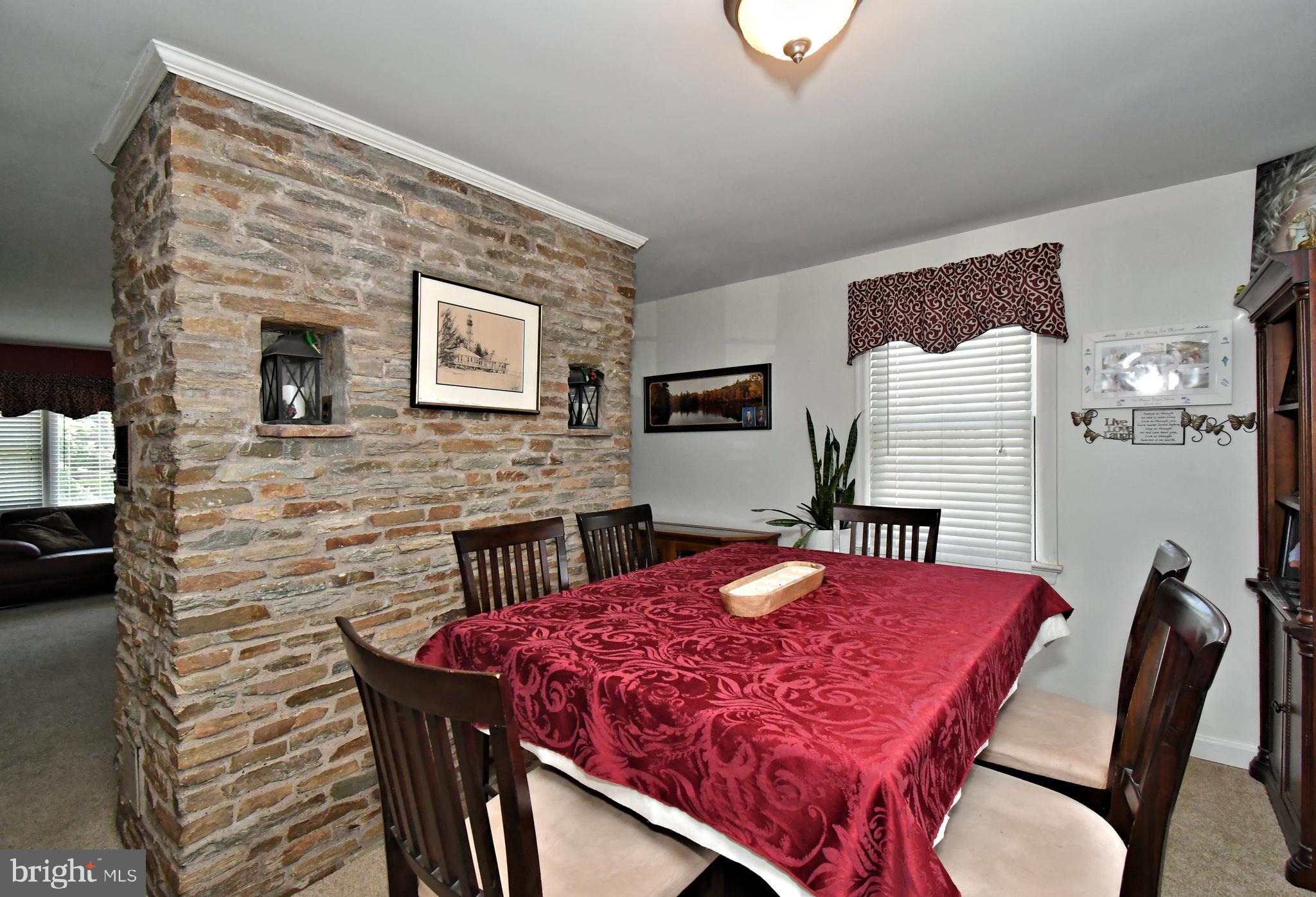 WELLESLEY HILLS - Residential