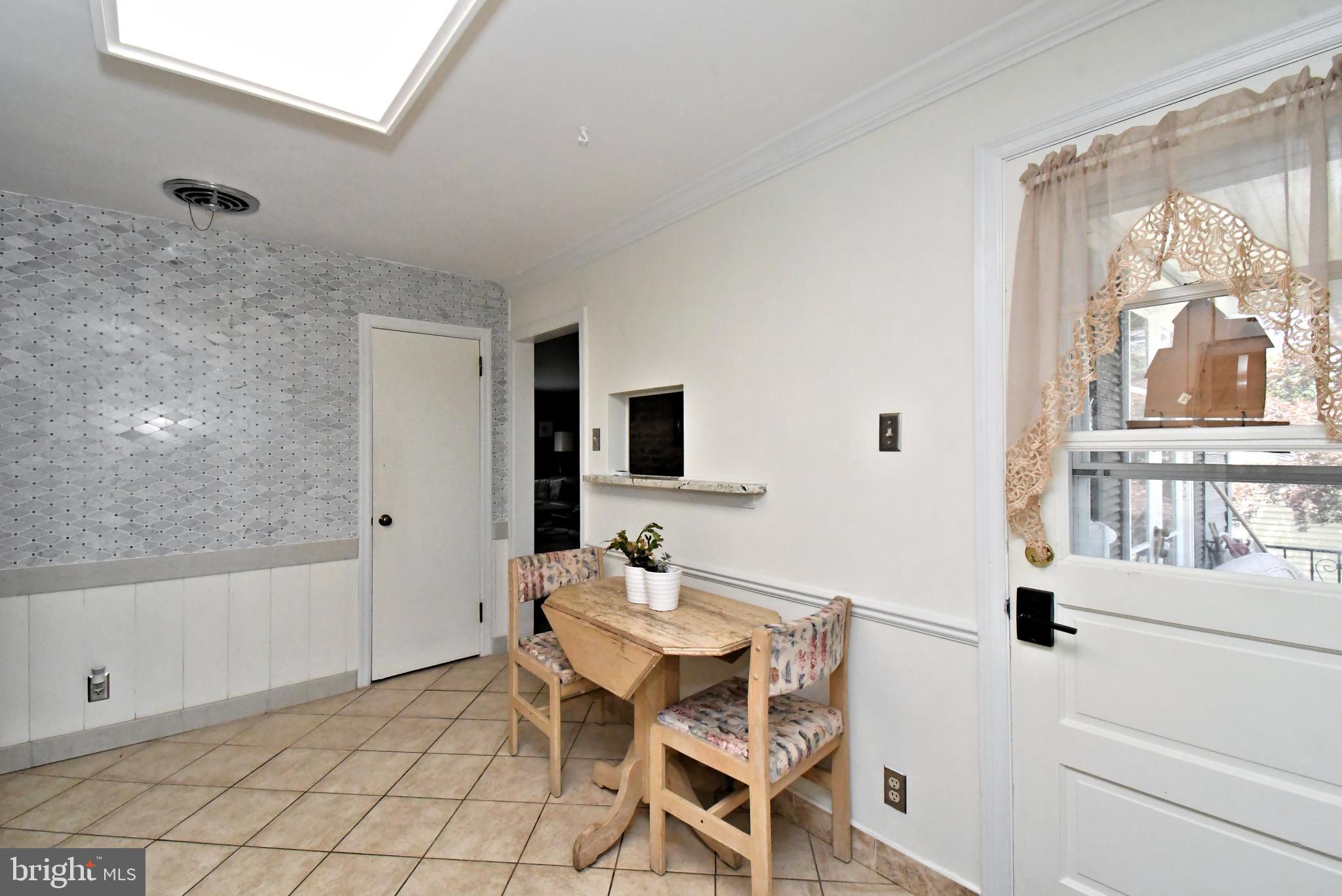 WELLESLEY HILLS - Residential