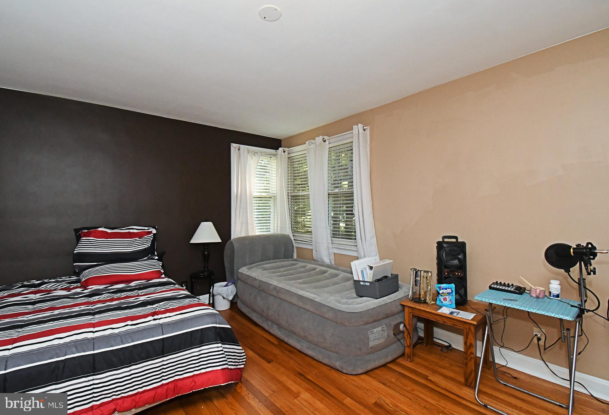 WELLESLEY HILLS - Residential