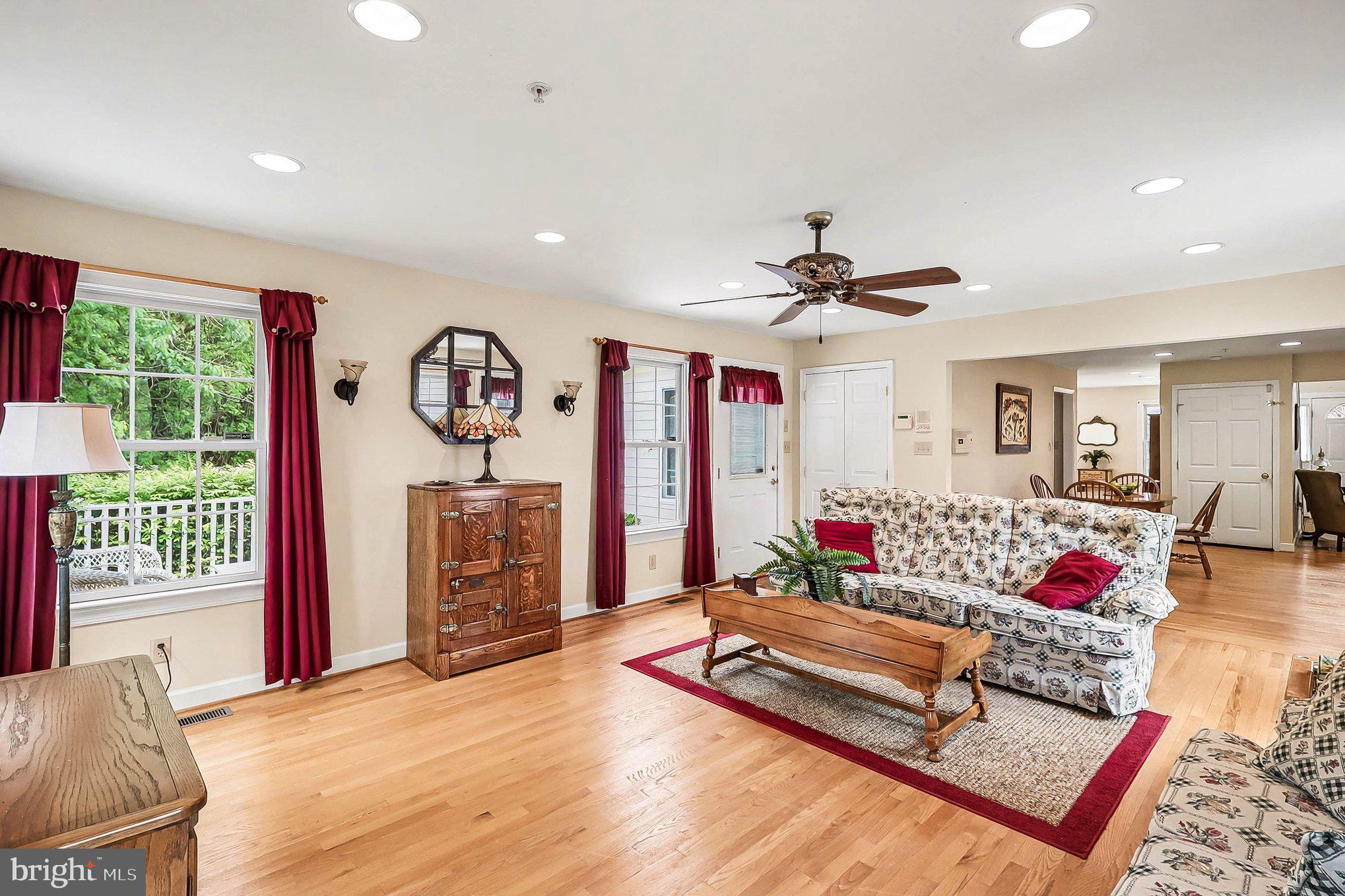 ANCIENT OAK ESTATES - Residential