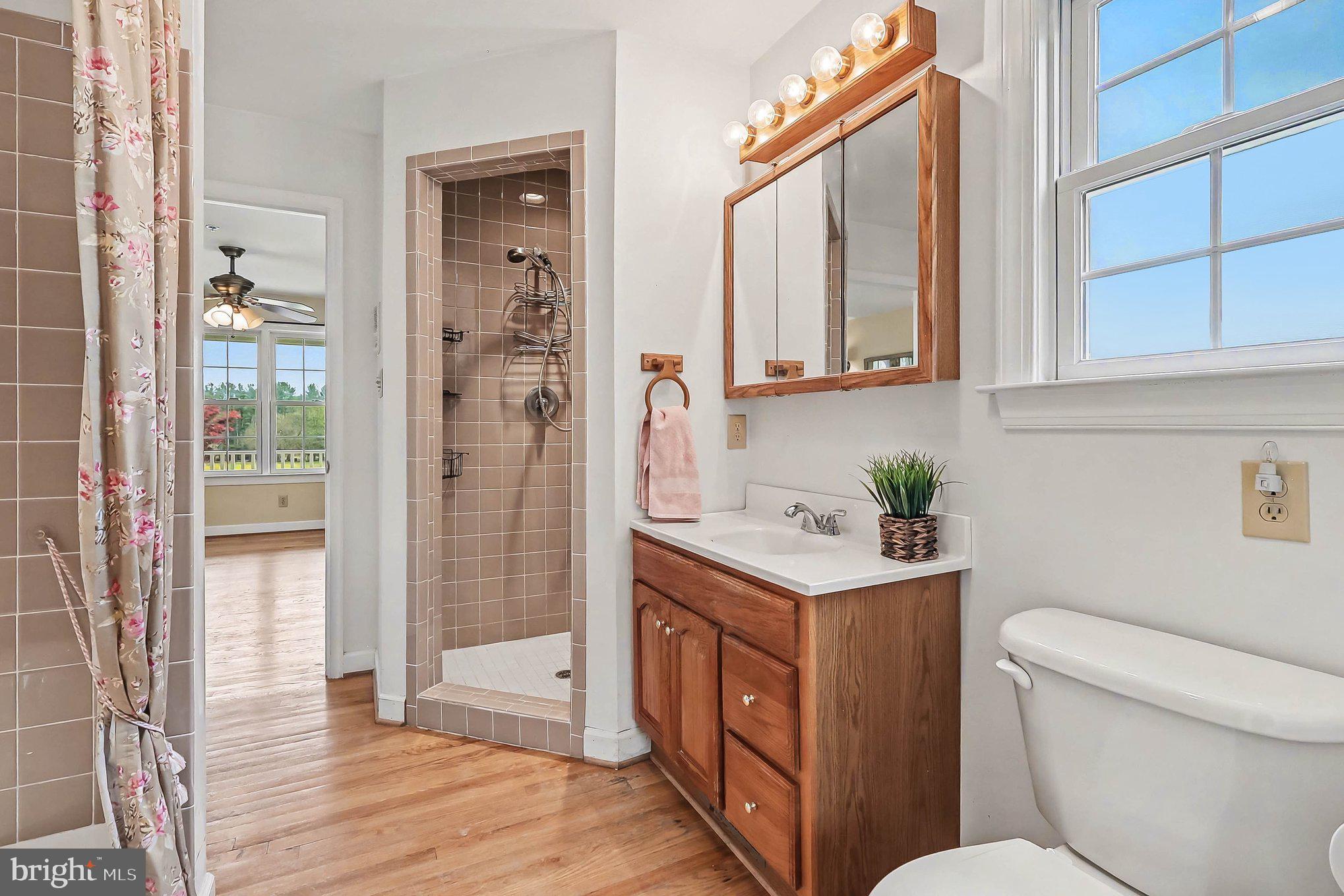 ANCIENT OAK ESTATES - Residential