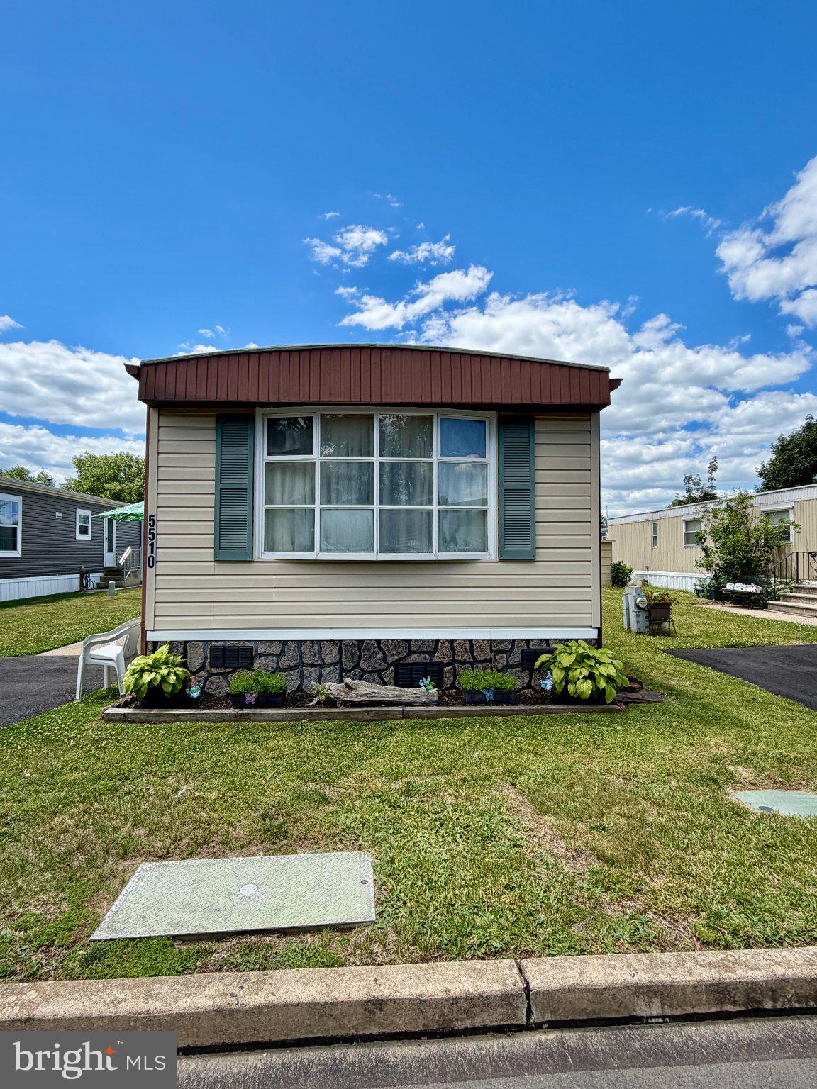 PENNWOOD CROSSING - Residential