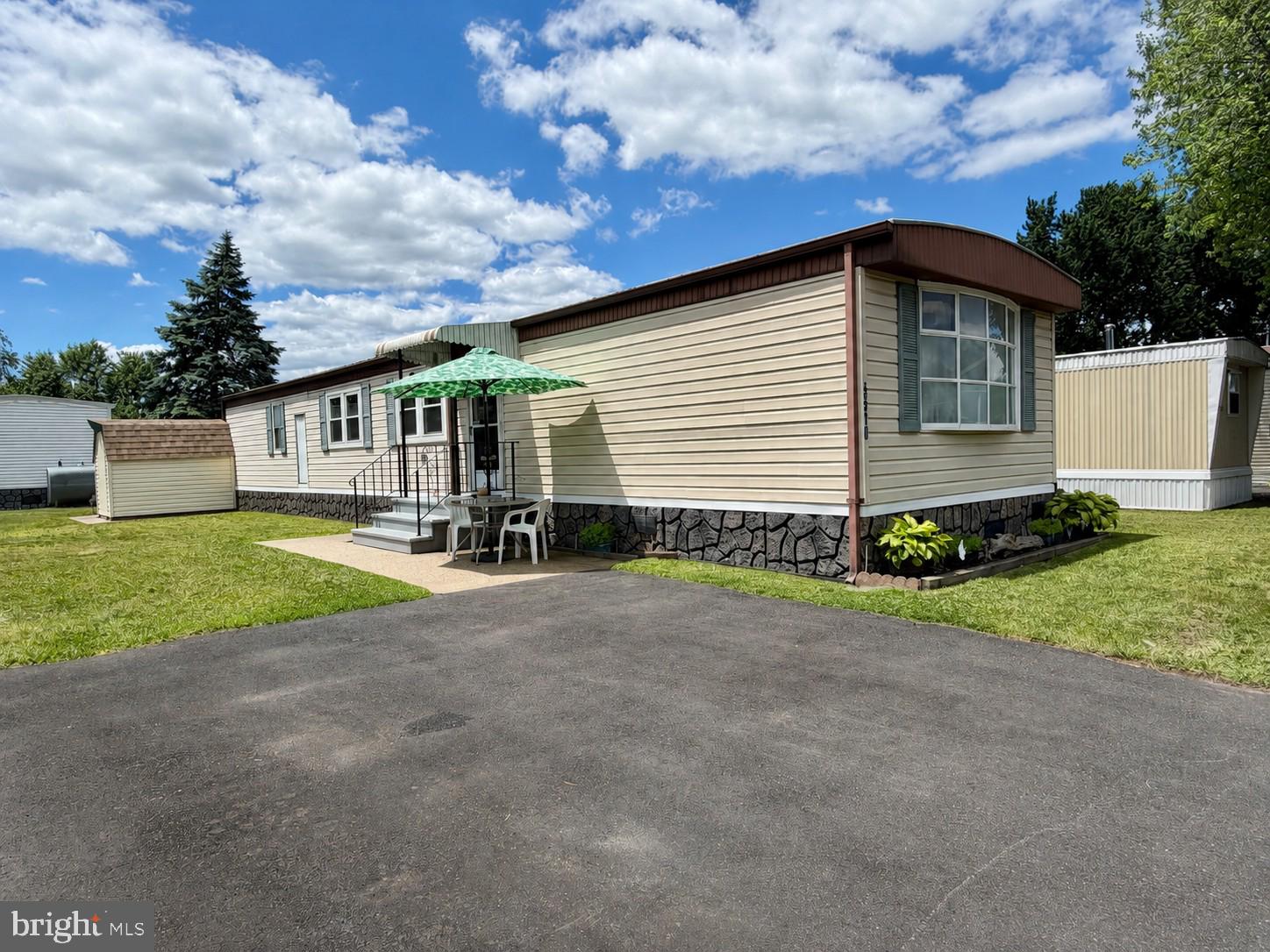 PENNWOOD CROSSING - Residential