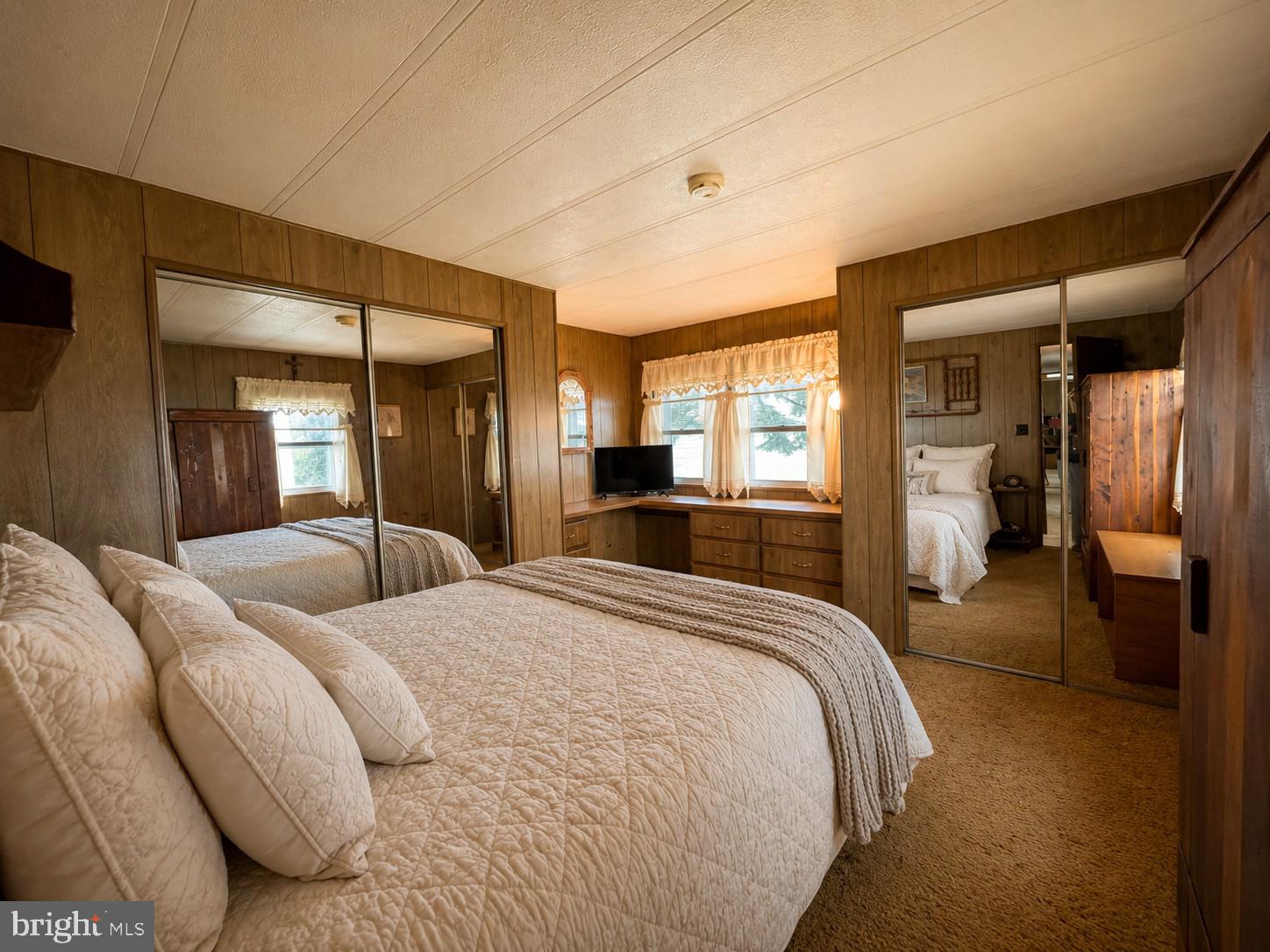 PENNWOOD CROSSING - Residential