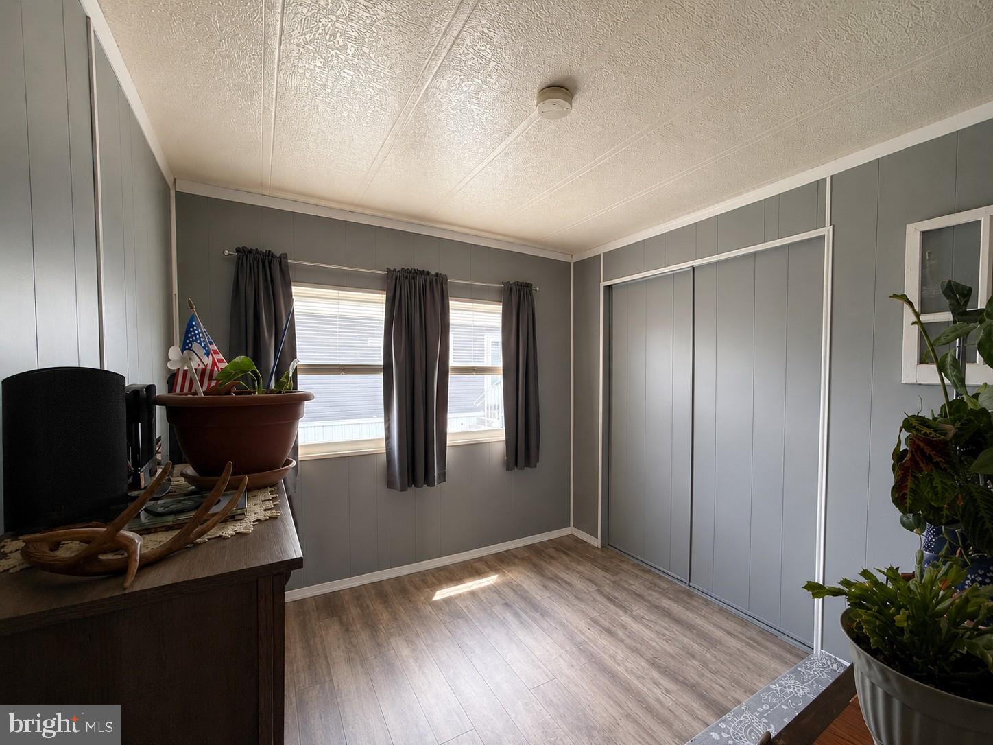 PENNWOOD CROSSING - Residential