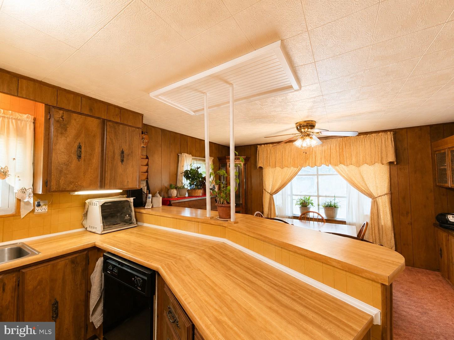 PENNWOOD CROSSING - Residential