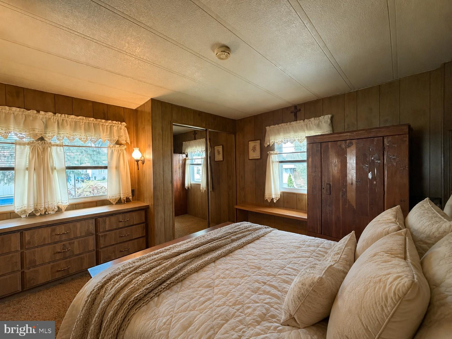 PENNWOOD CROSSING - Residential