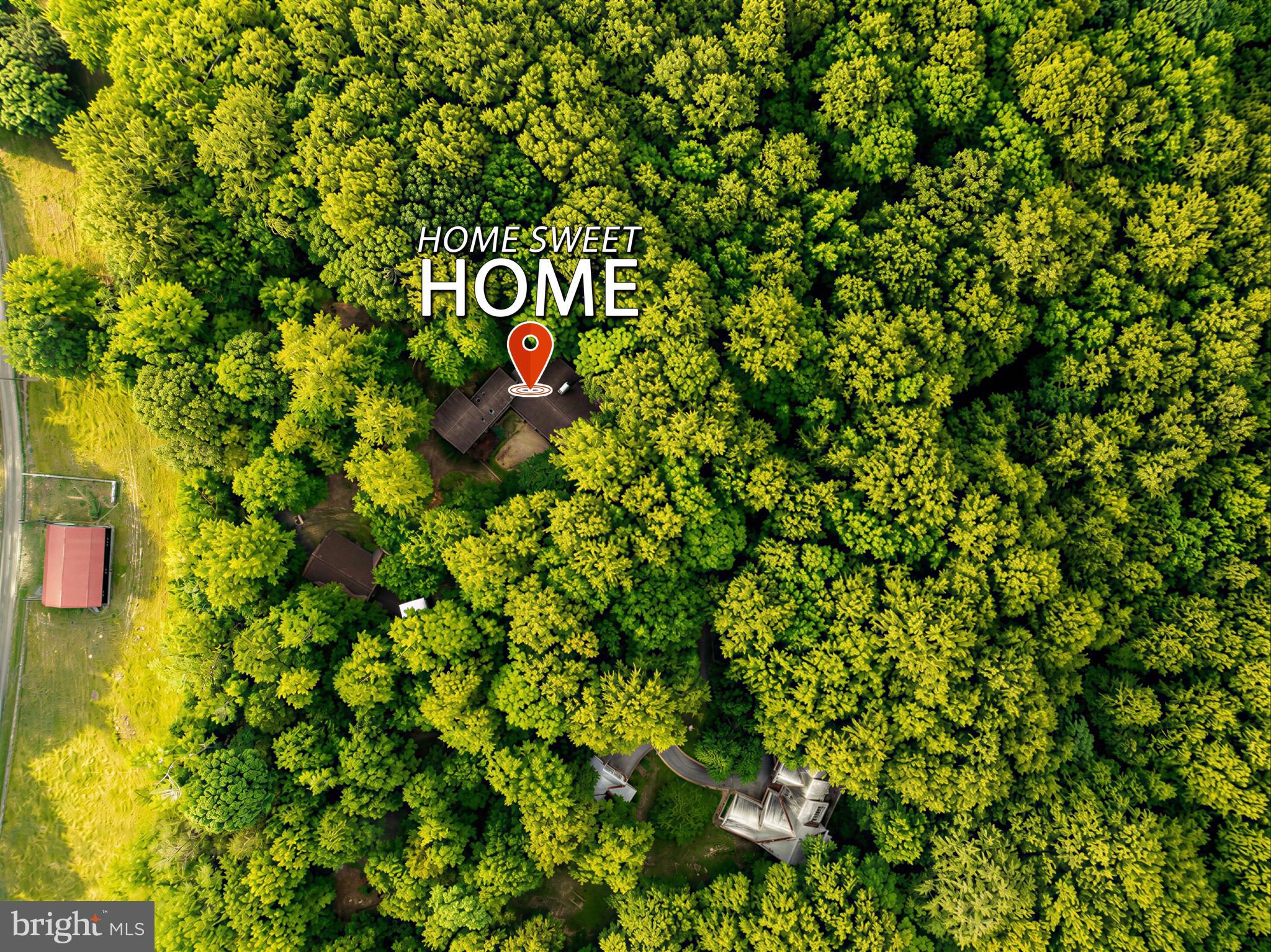 ROLLING HILLS - Residential