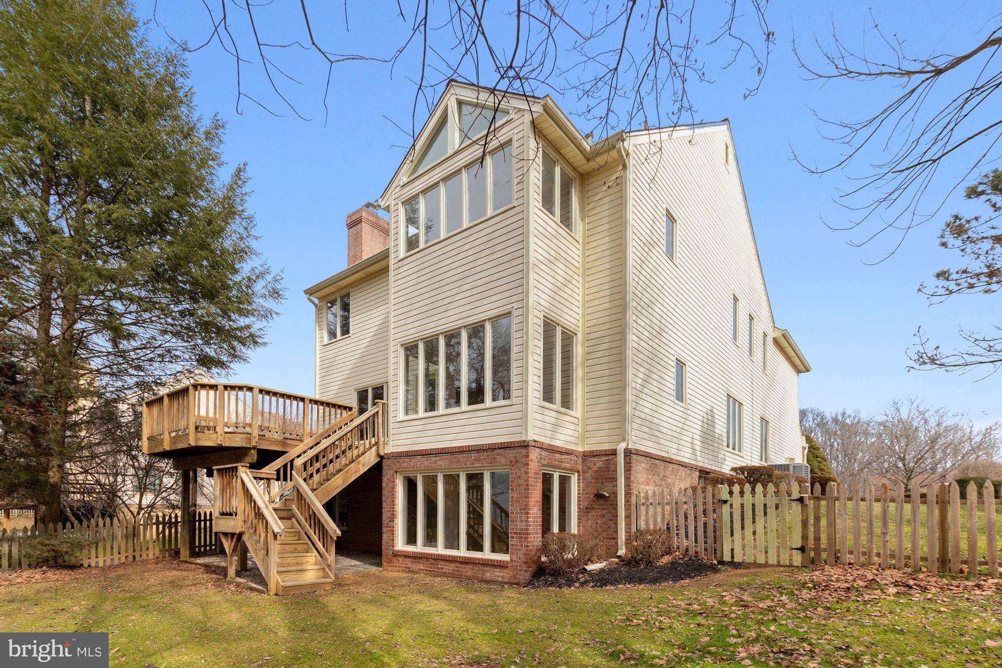 INVERNESS FOREST - Residential
