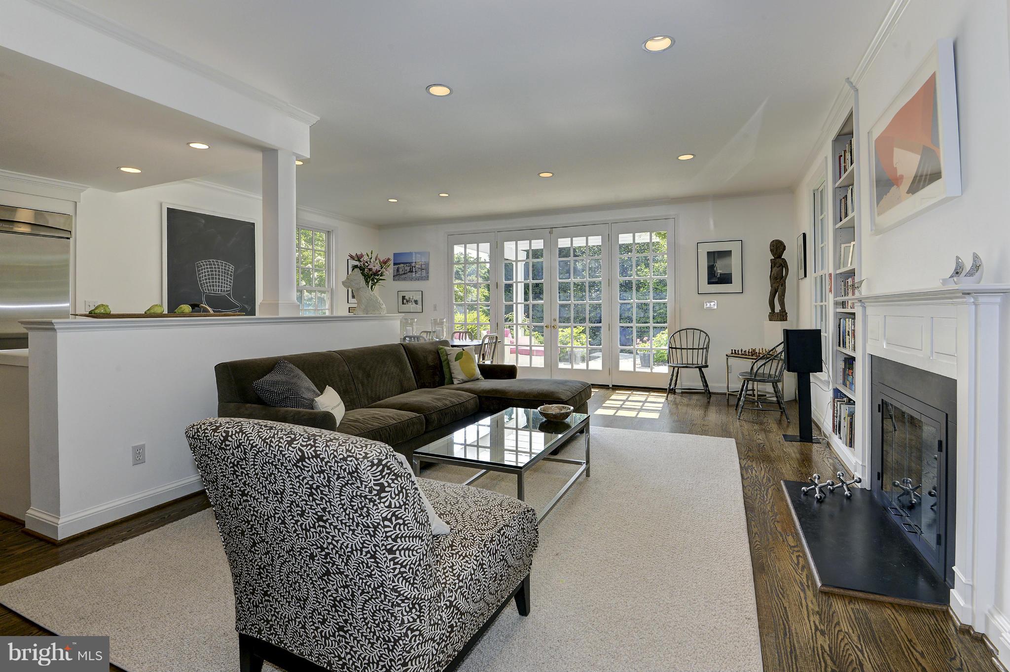 WESTMORELAND HILLS - Residential