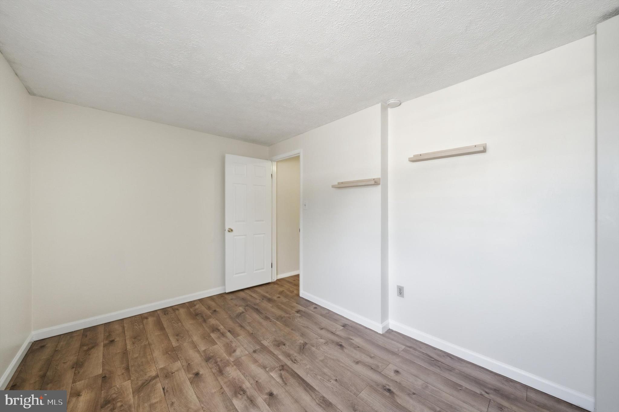 FAIRLAND - Residential