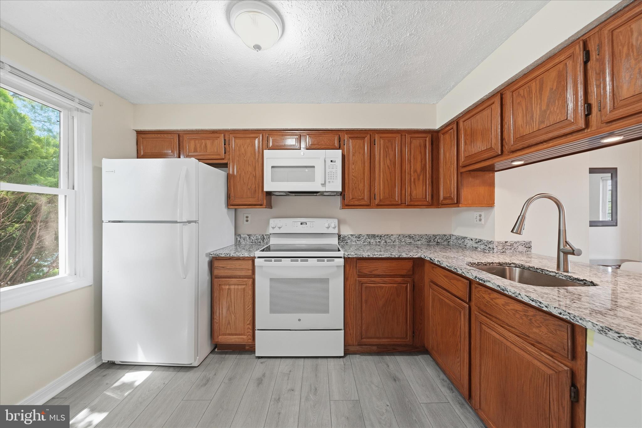 FAIRLAND - Residential