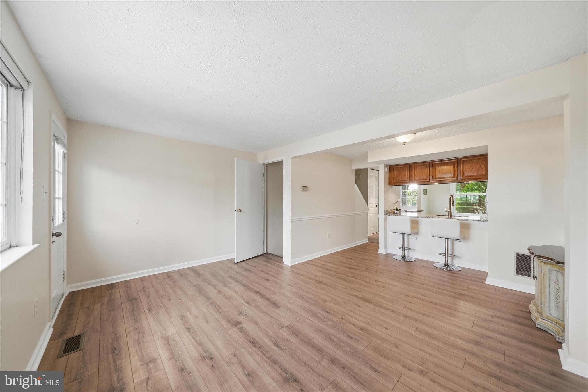 FAIRLAND - Residential