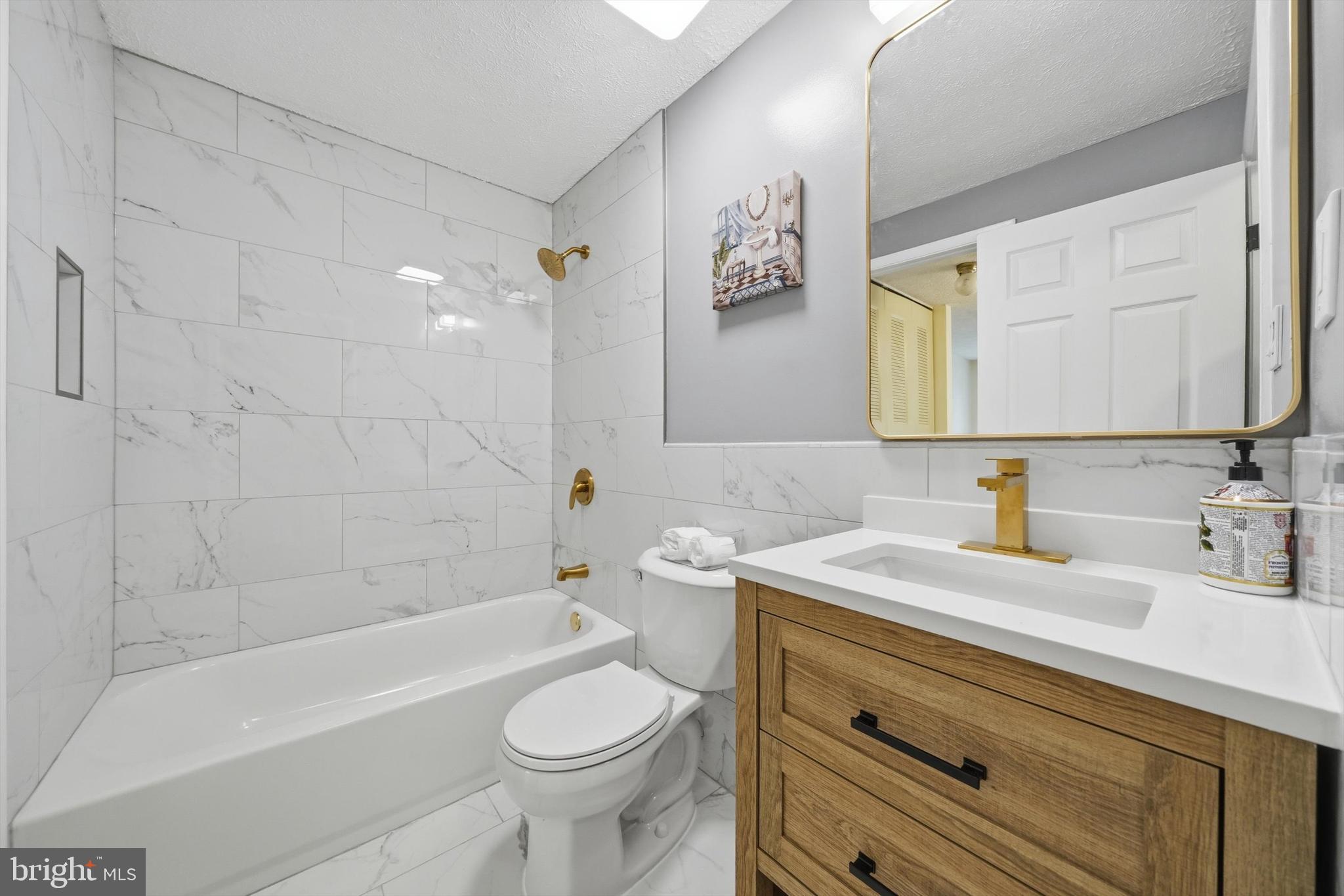 FAIRLAND - Residential