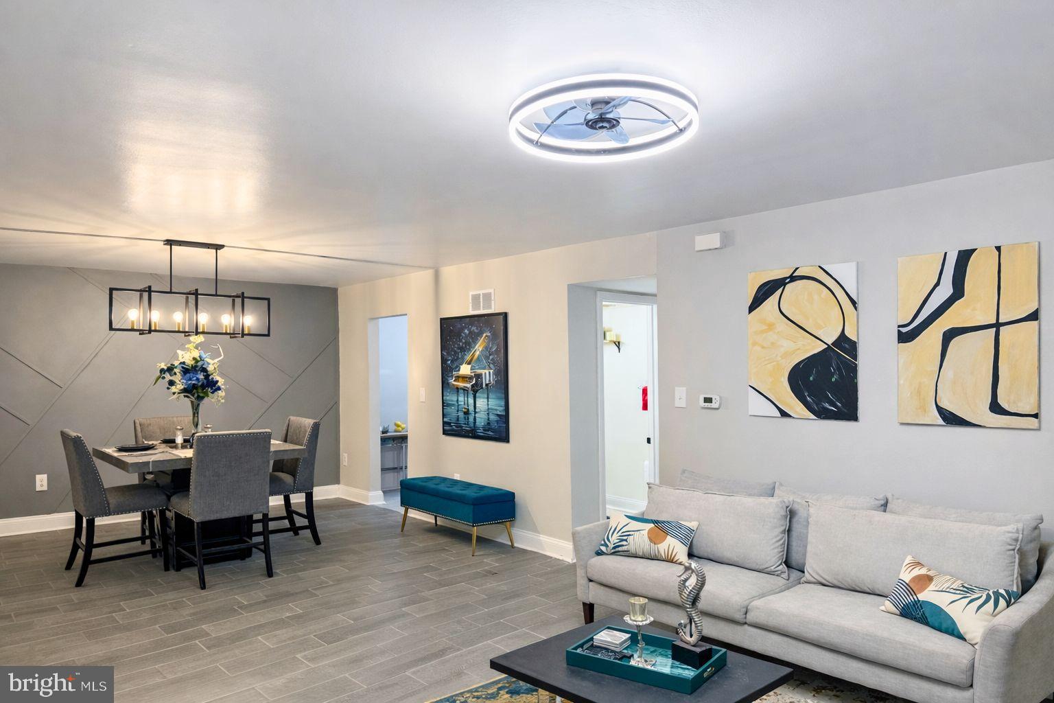 OLD TOWNE VILLAGE CONDOMINIUMS - Residential
