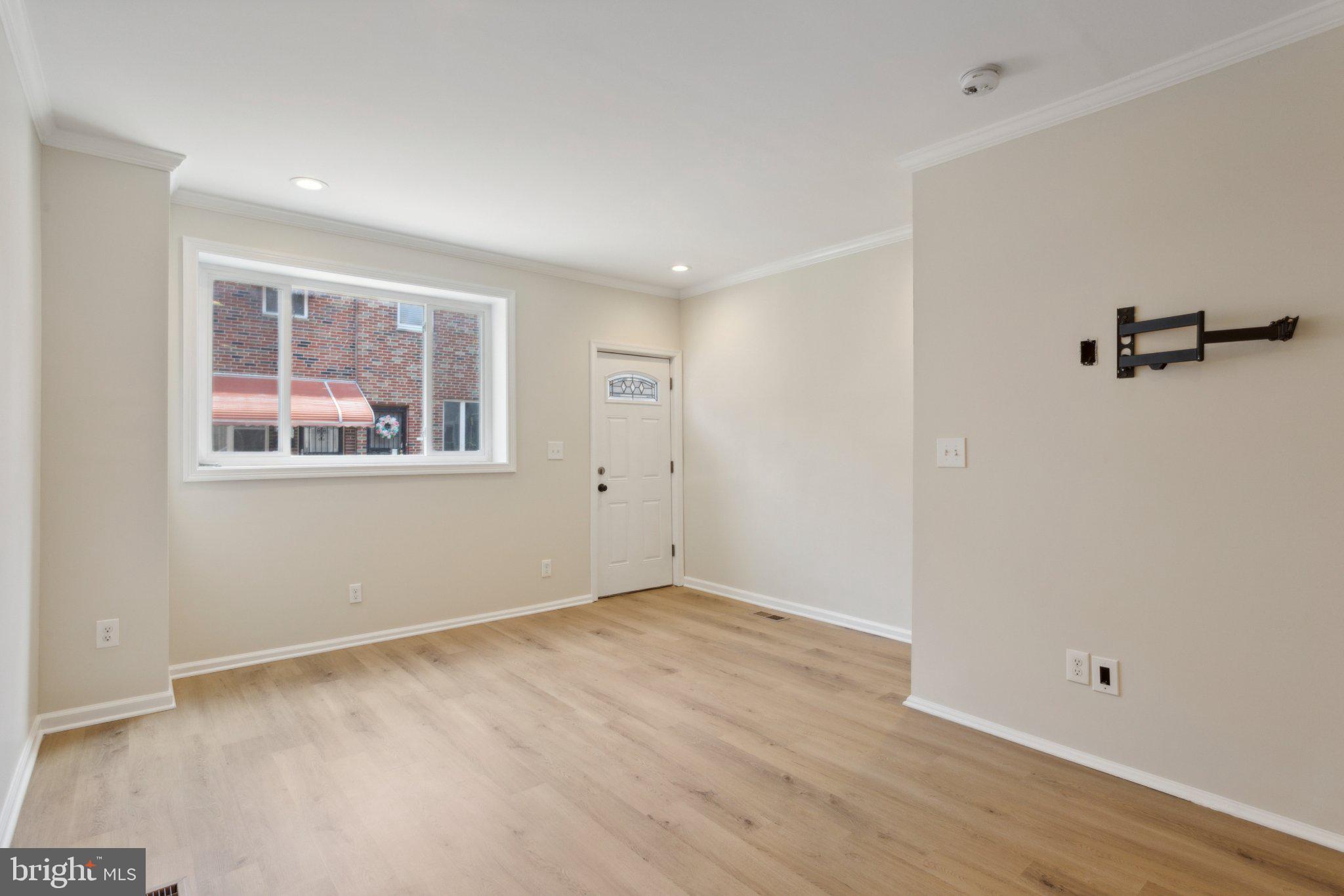 POINT BREEZE - Residential