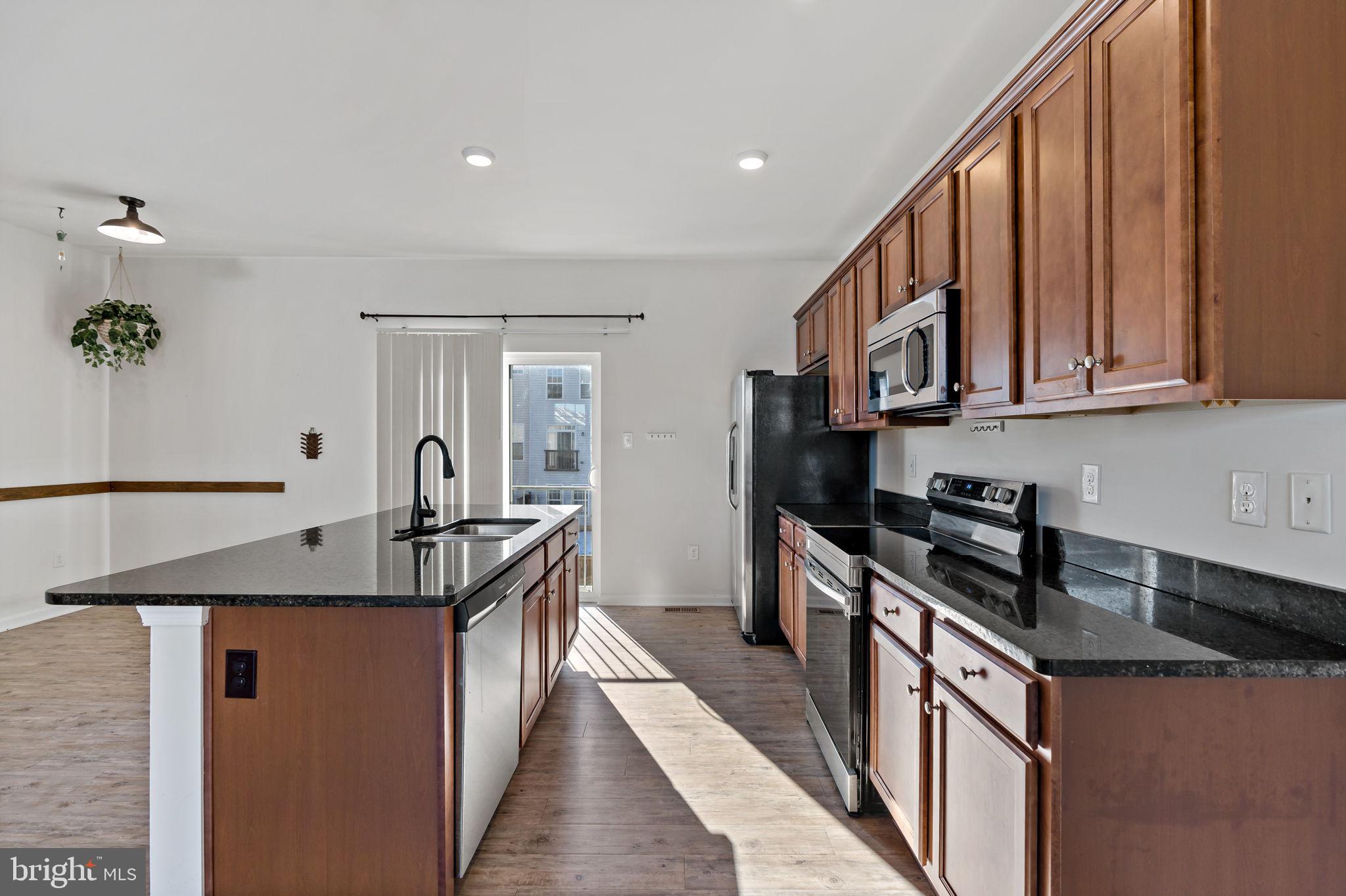 BERKELEY RIDGE - Residential Lease