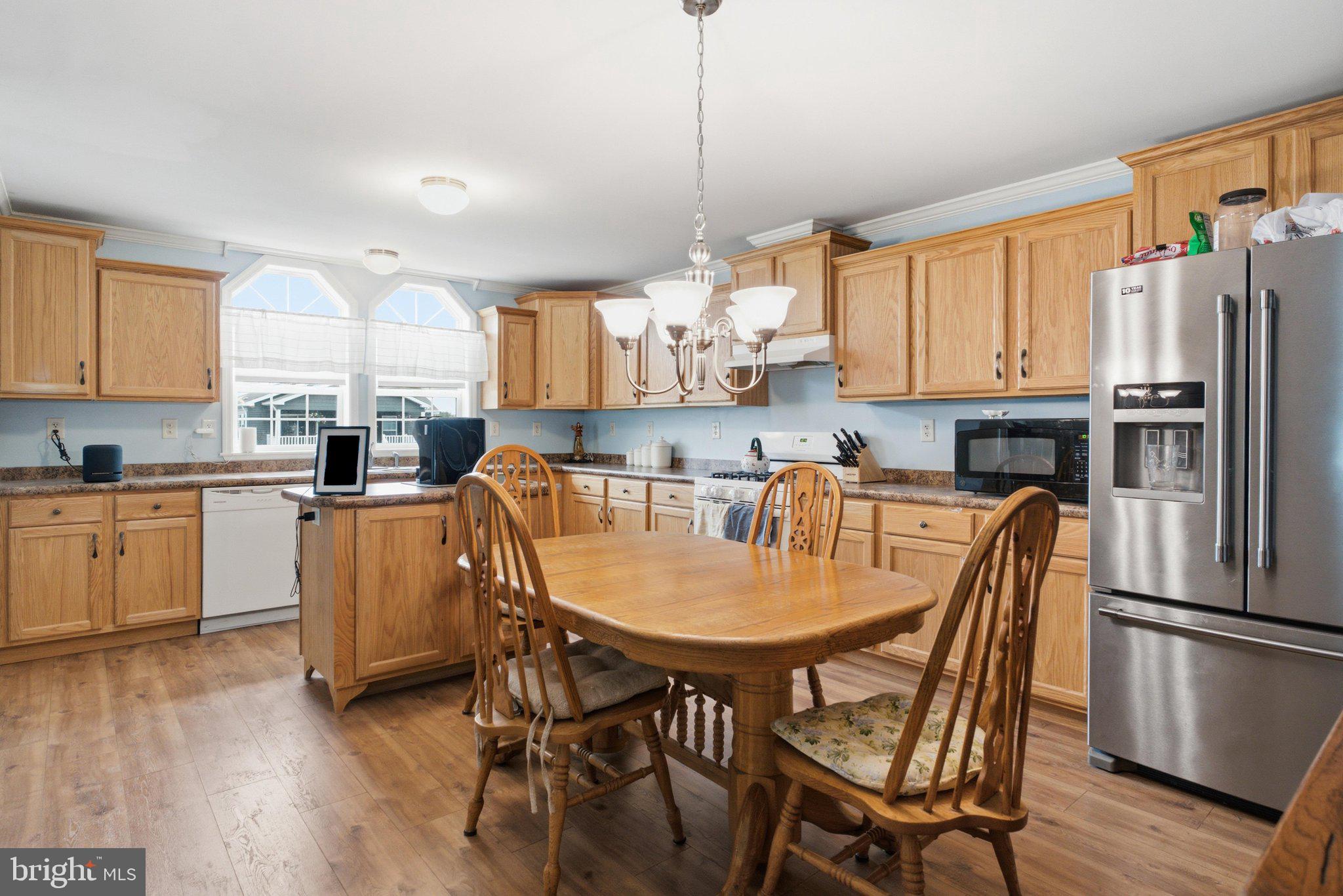 CREEK VIEW 55+ COMMUNITY - Residential