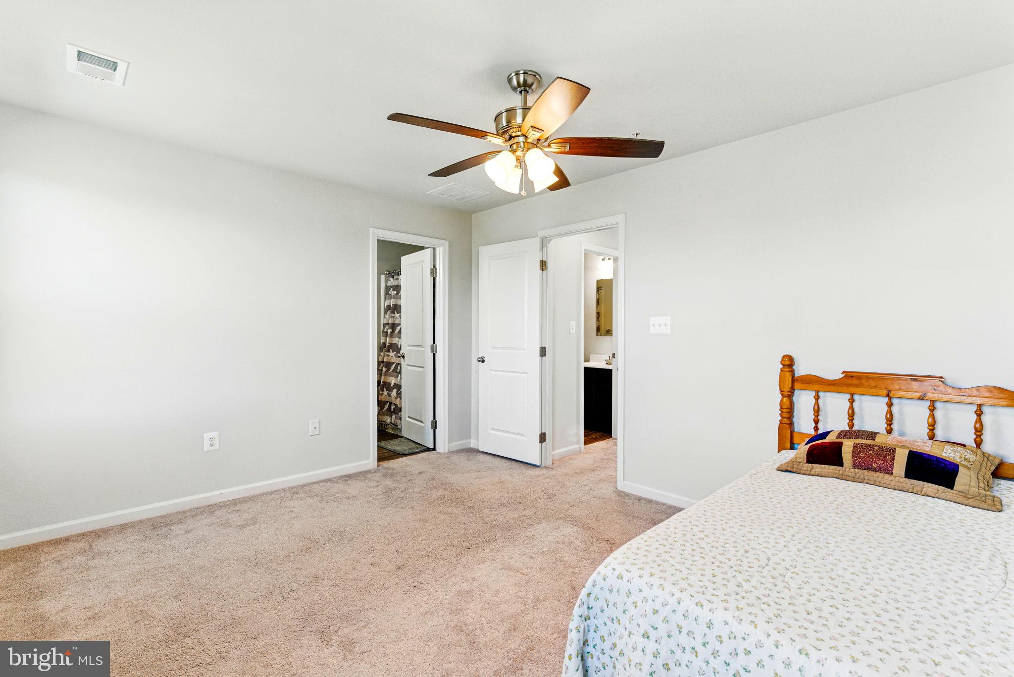 WILLOW GATE - Residential
