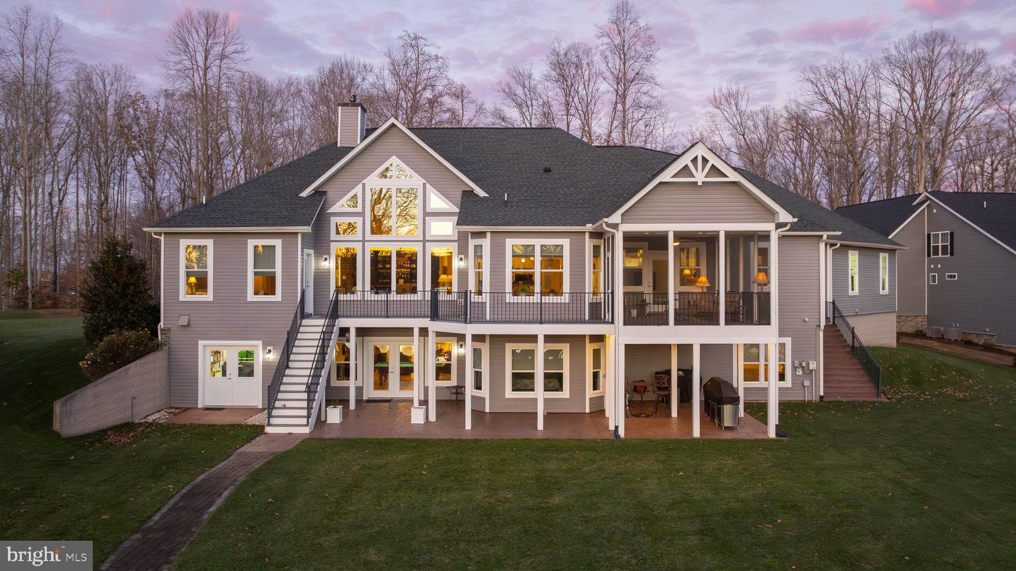 NOAH'S LANDING - Residential