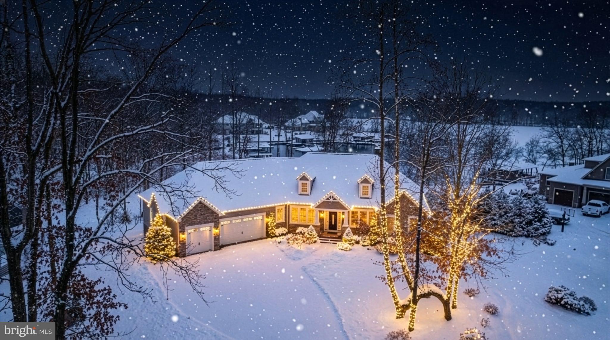 NOAH'S LANDING - Residential