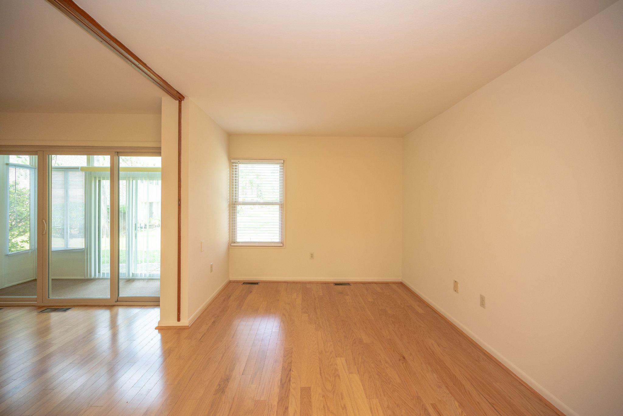 LEISURE WORLD - Residential