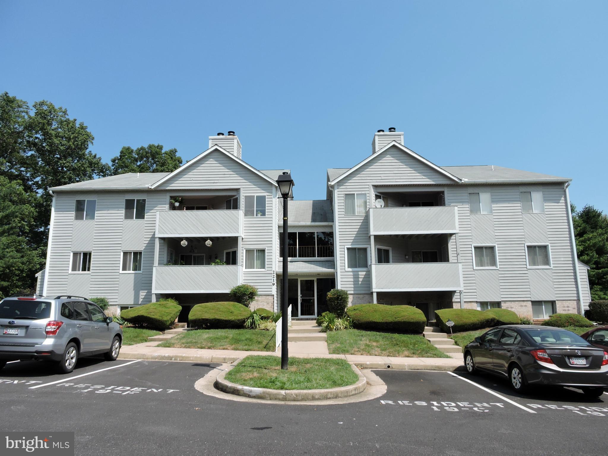 SATYR GREEN - Residential Lease