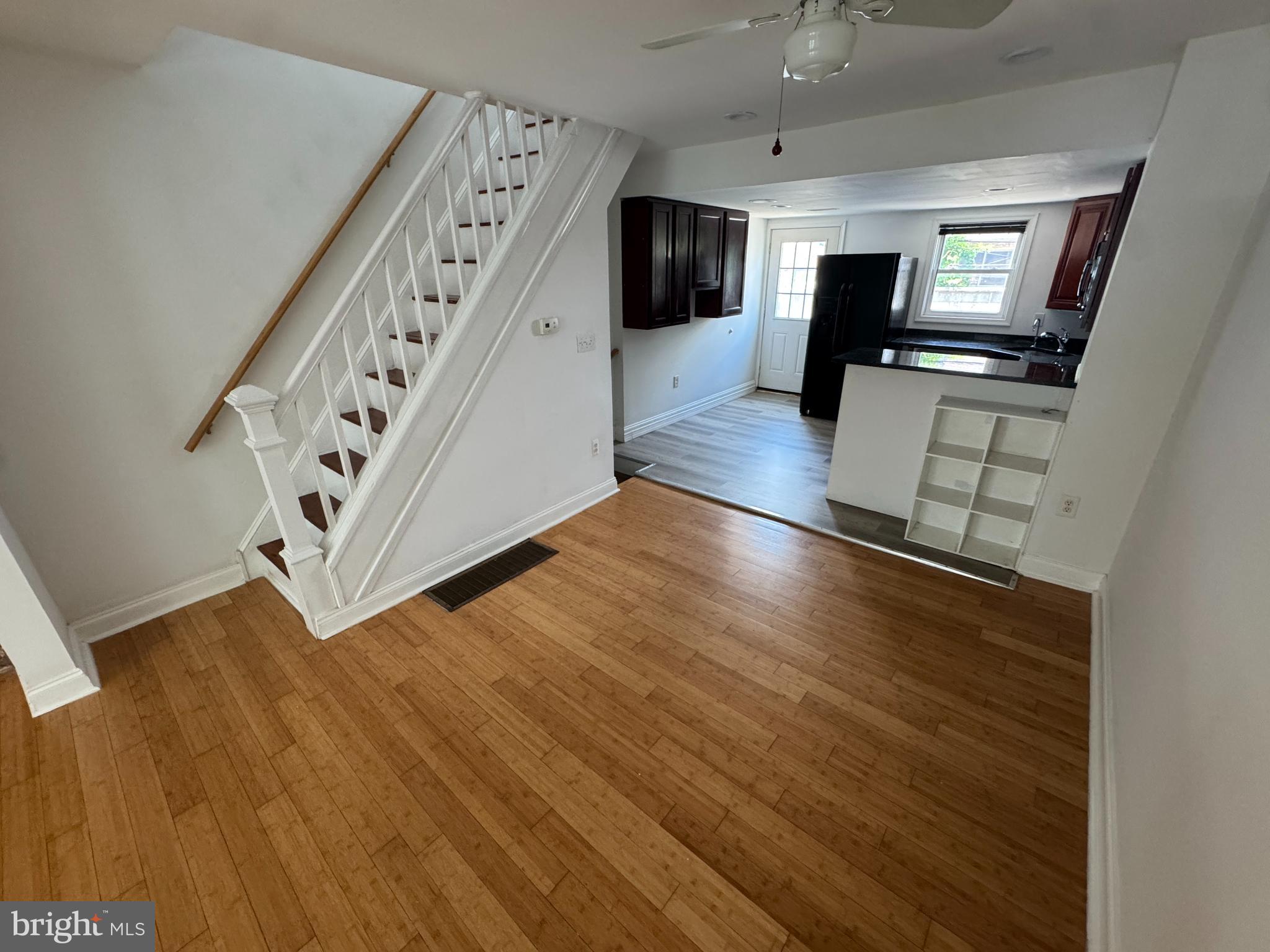 WHITMAN - Residential