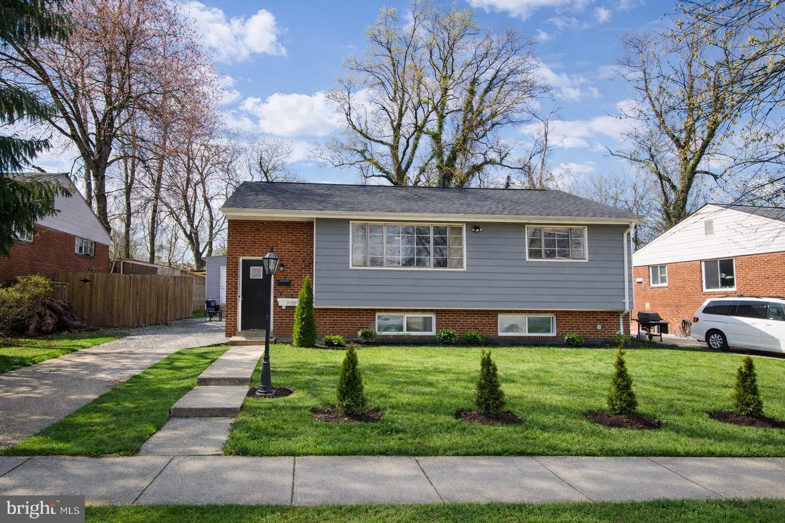 ASPEN HILL - Residential