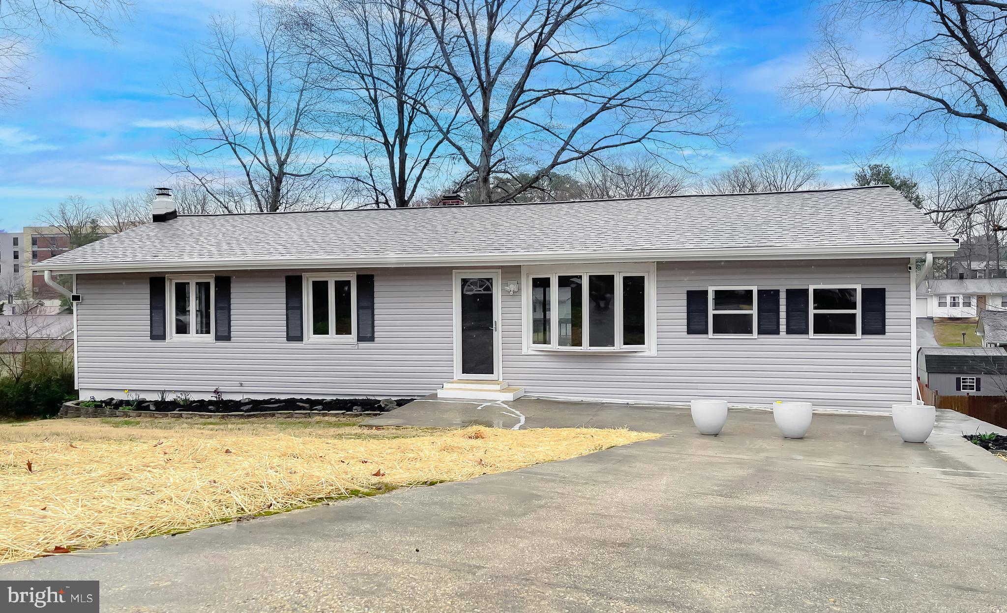 SPRING VALLEY - Residential