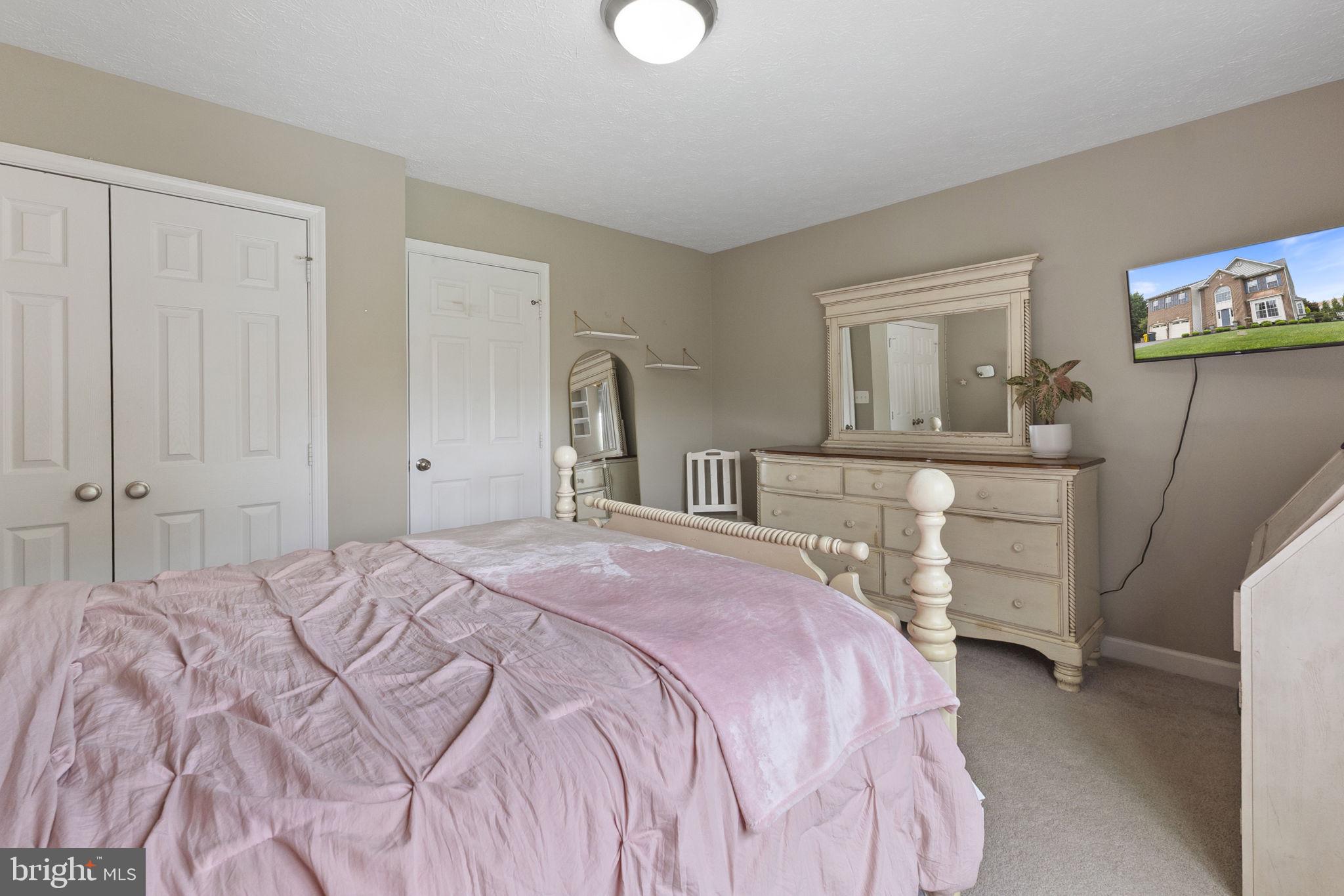 WATERFORD - Residential