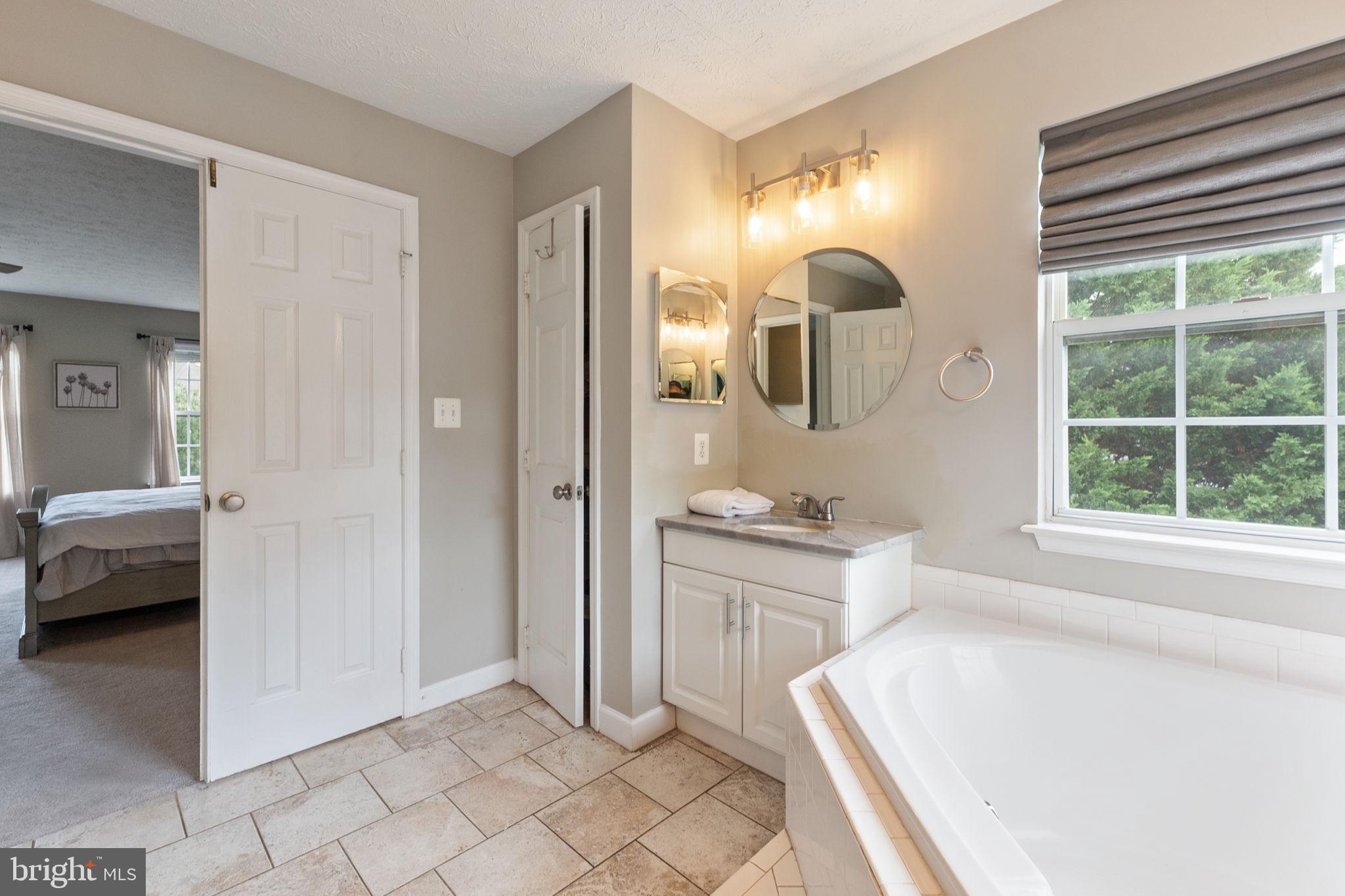 WATERFORD - Residential