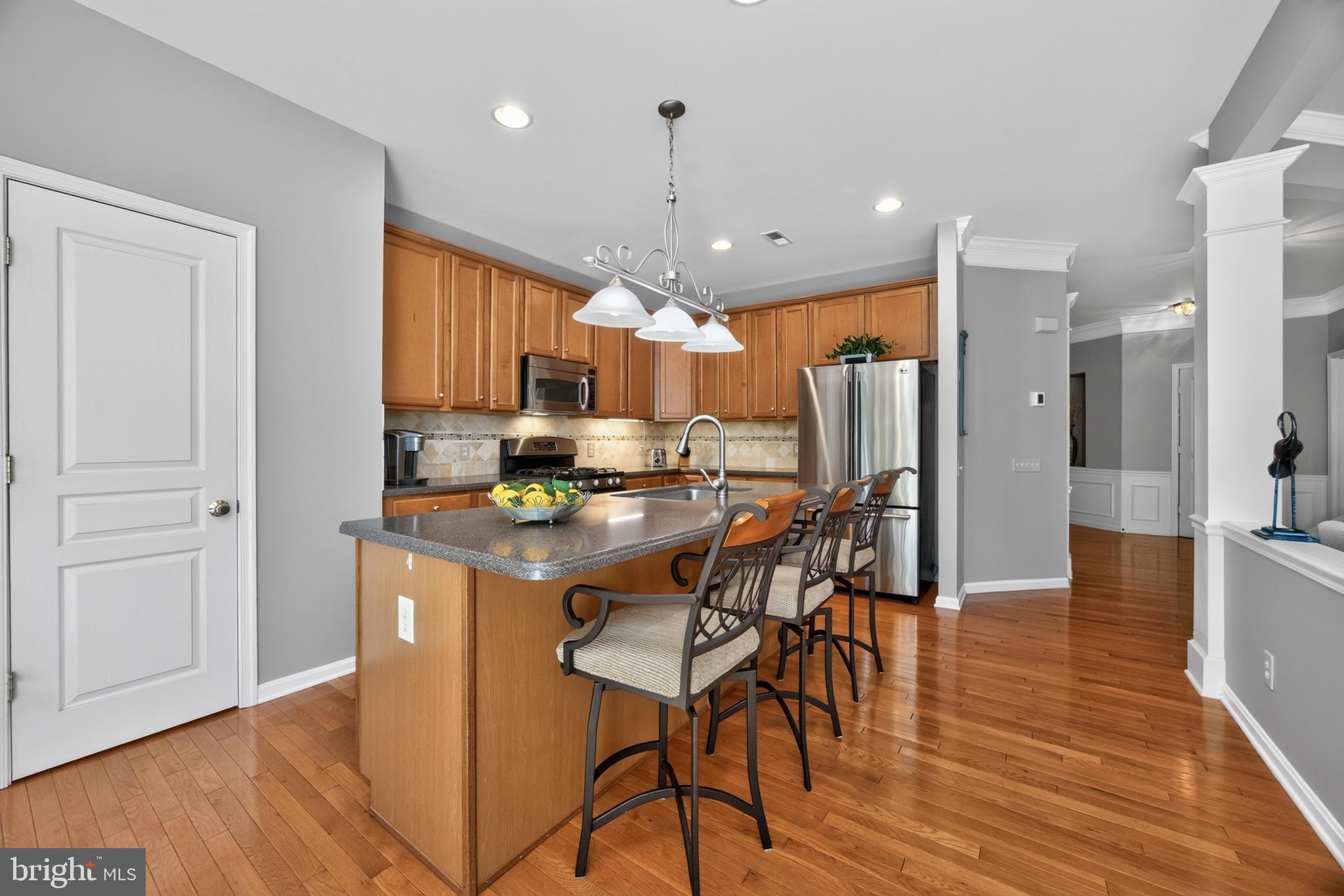 LONGFORD CROSSING - Residential