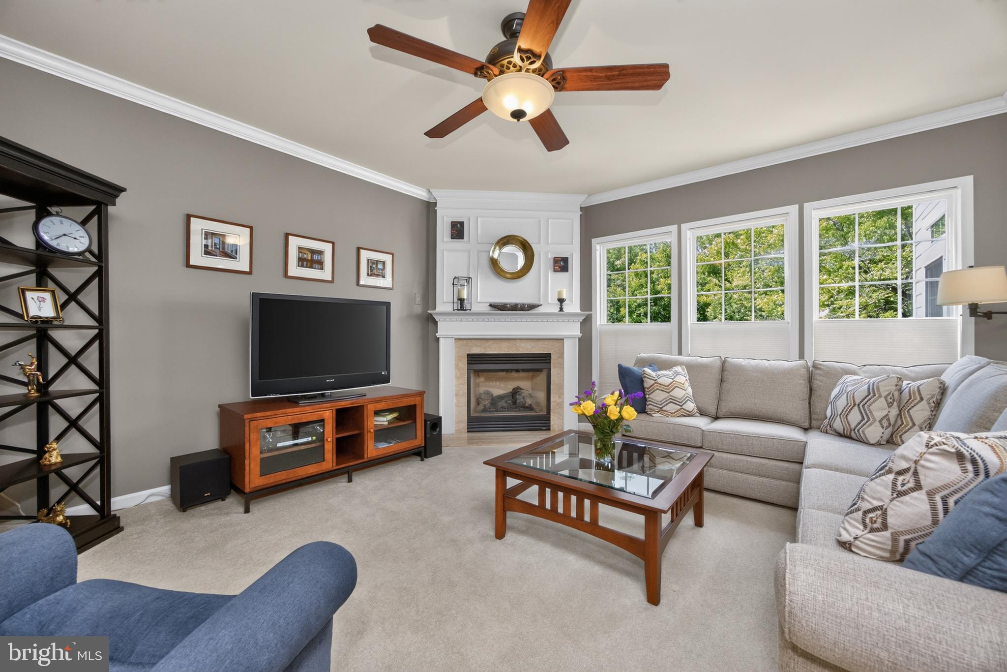 LONGFORD CROSSING - Residential