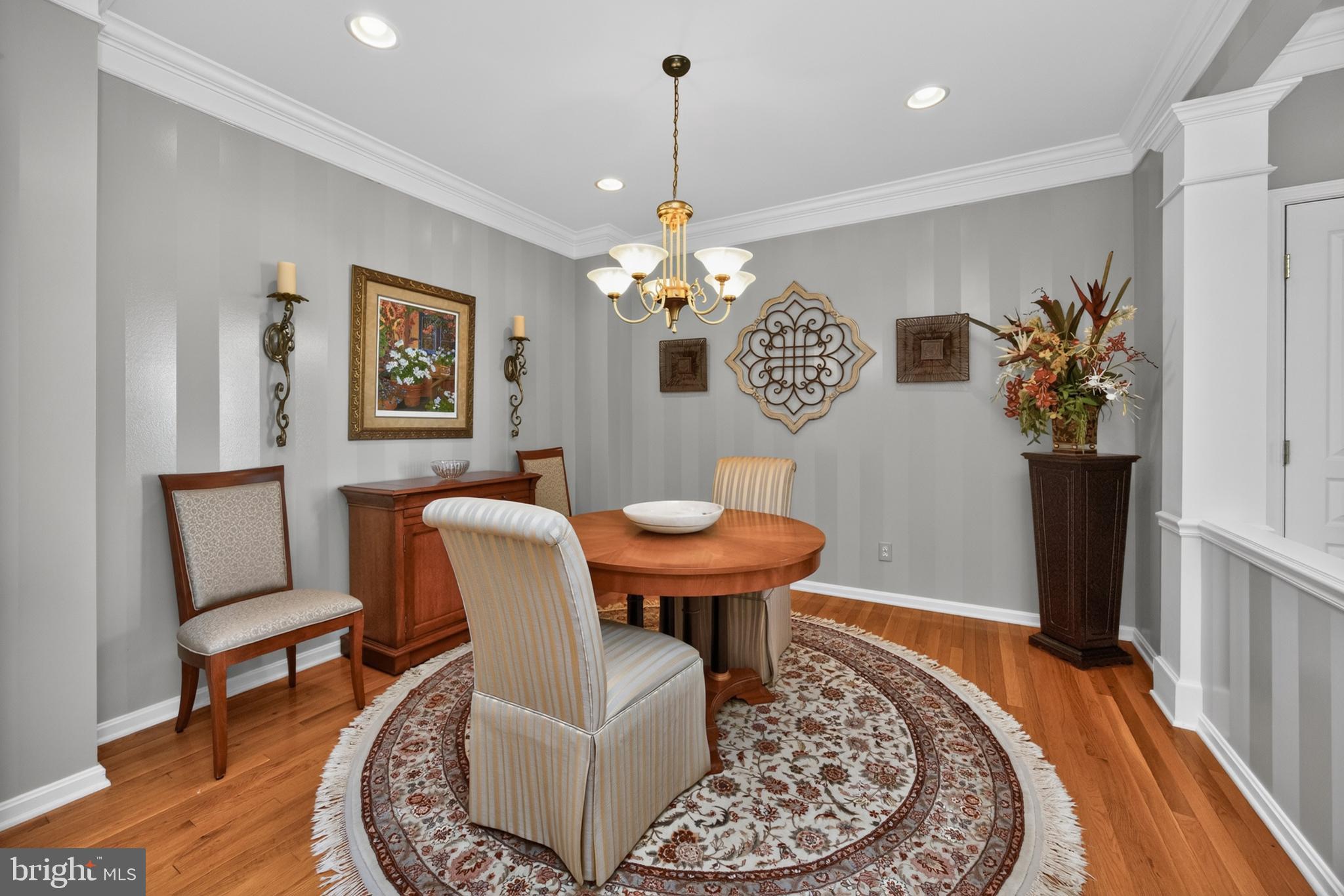 LONGFORD CROSSING - Residential