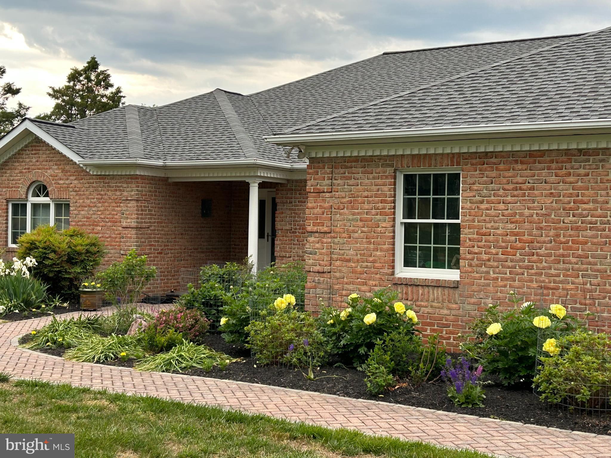 CHEWS MANOR - Residential