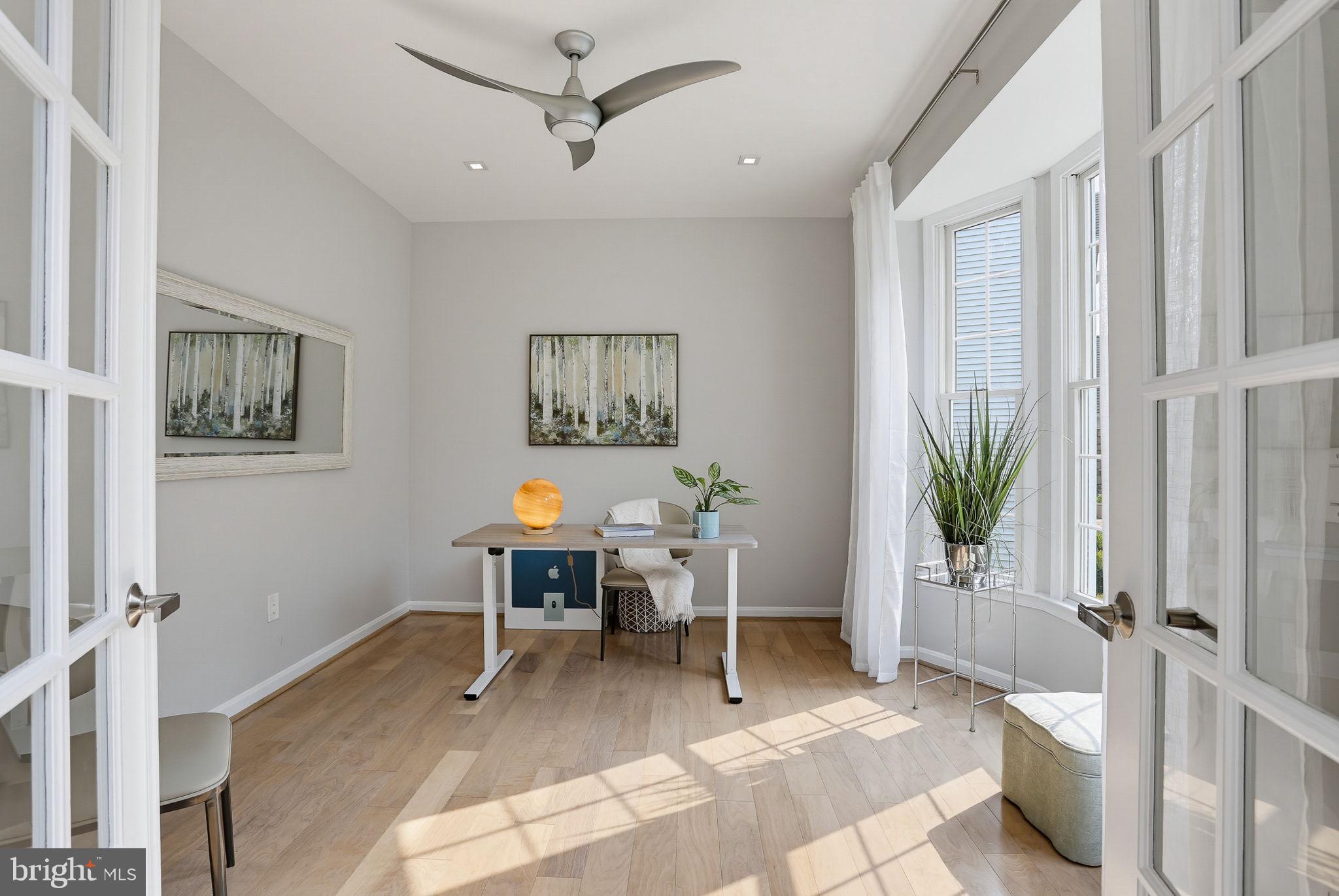 CLARKS GLEN - Residential