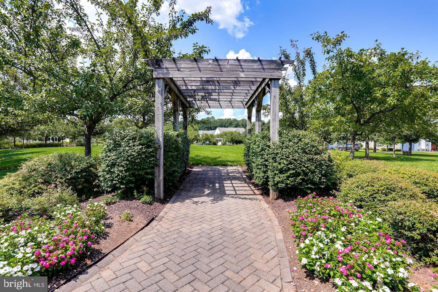 CLARKS GLEN - Residential