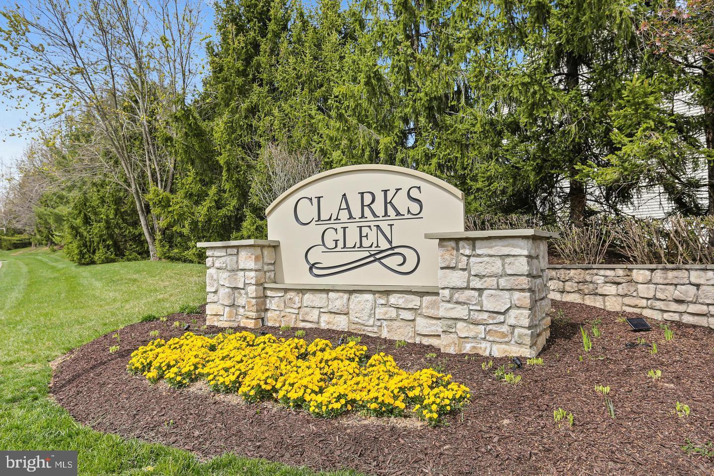 CLARKS GLEN - Residential