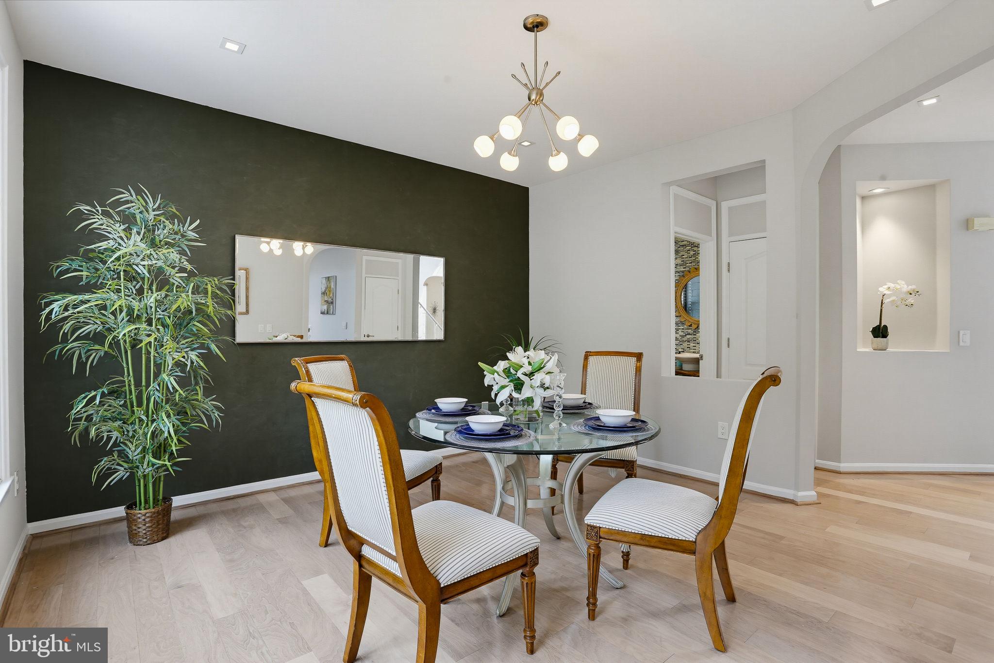 CLARKS GLEN - Residential